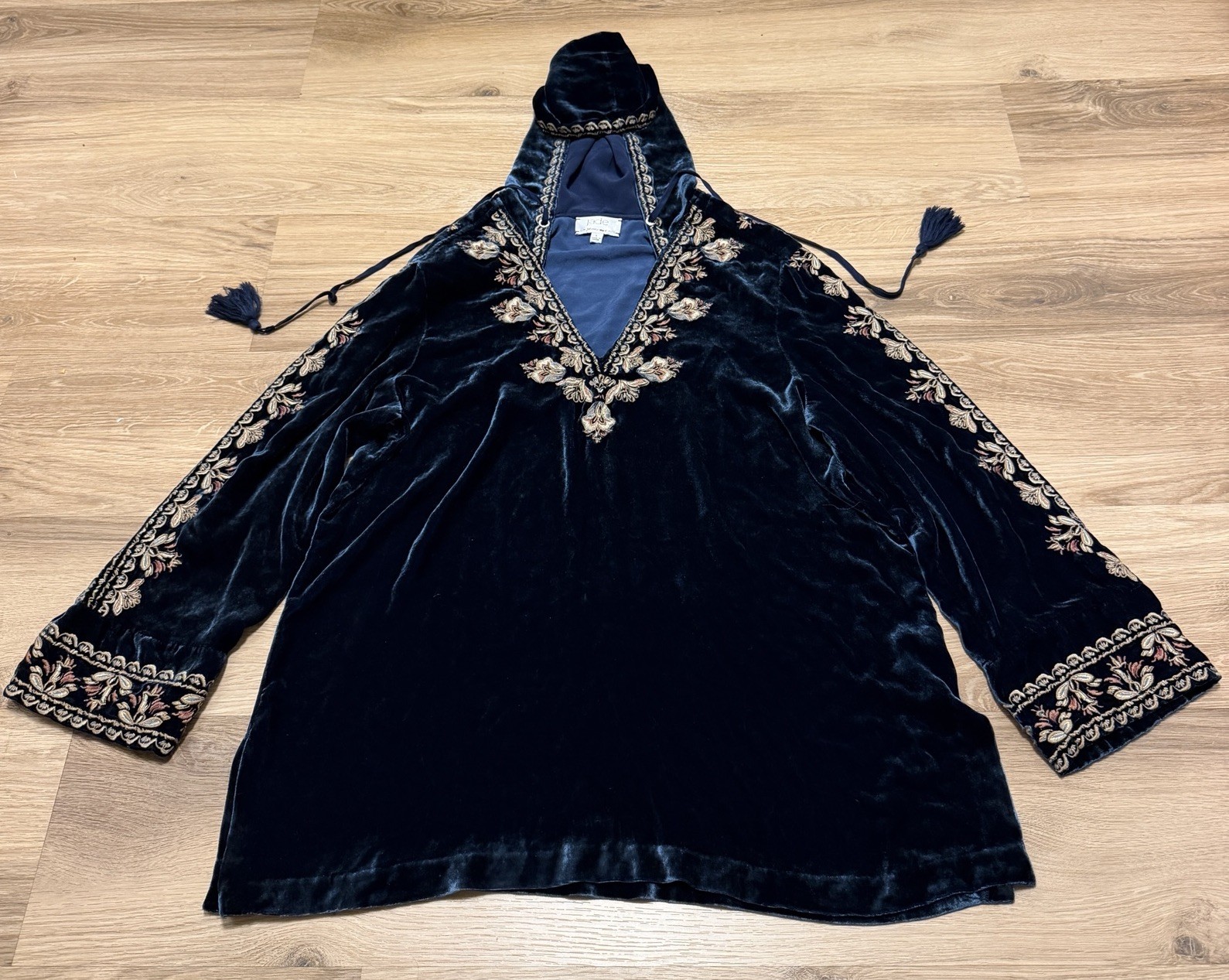 Johnny Was Emi Velvet Embroidered Hoodie Tunic Silk Blend L NWOT Blue L15319