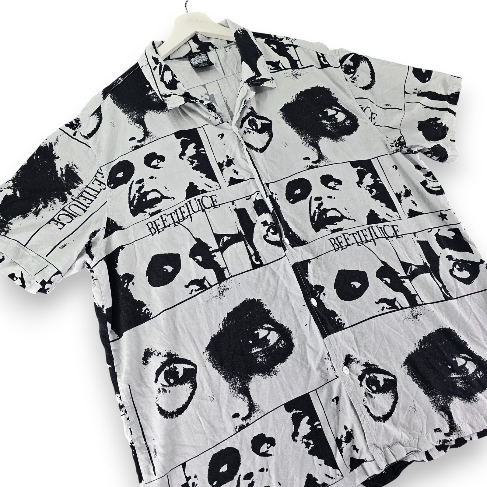 Beetlejuice Graphic Print Short Sleeve Button Up Shirt XL Black White Movie AOP