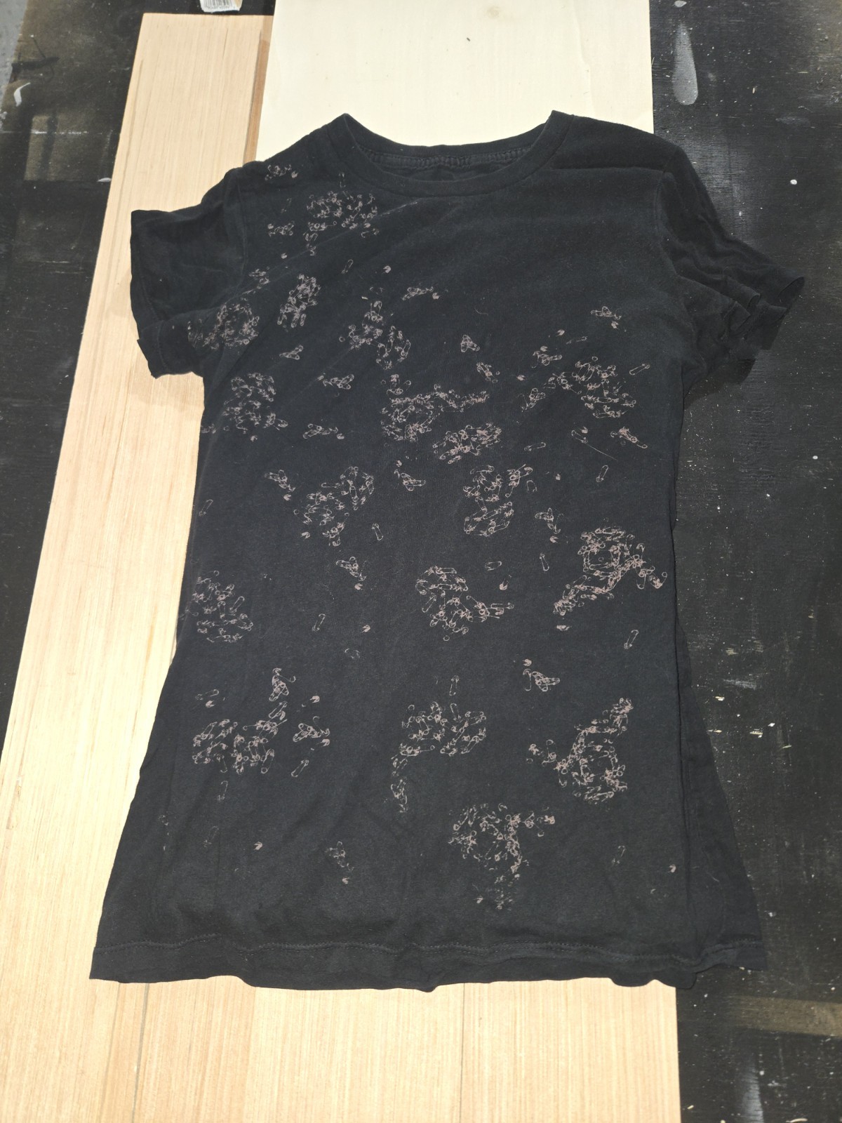 Vintage Y2K Volcom Men\'s Skater Shirt Black Size Medium Circa 2008