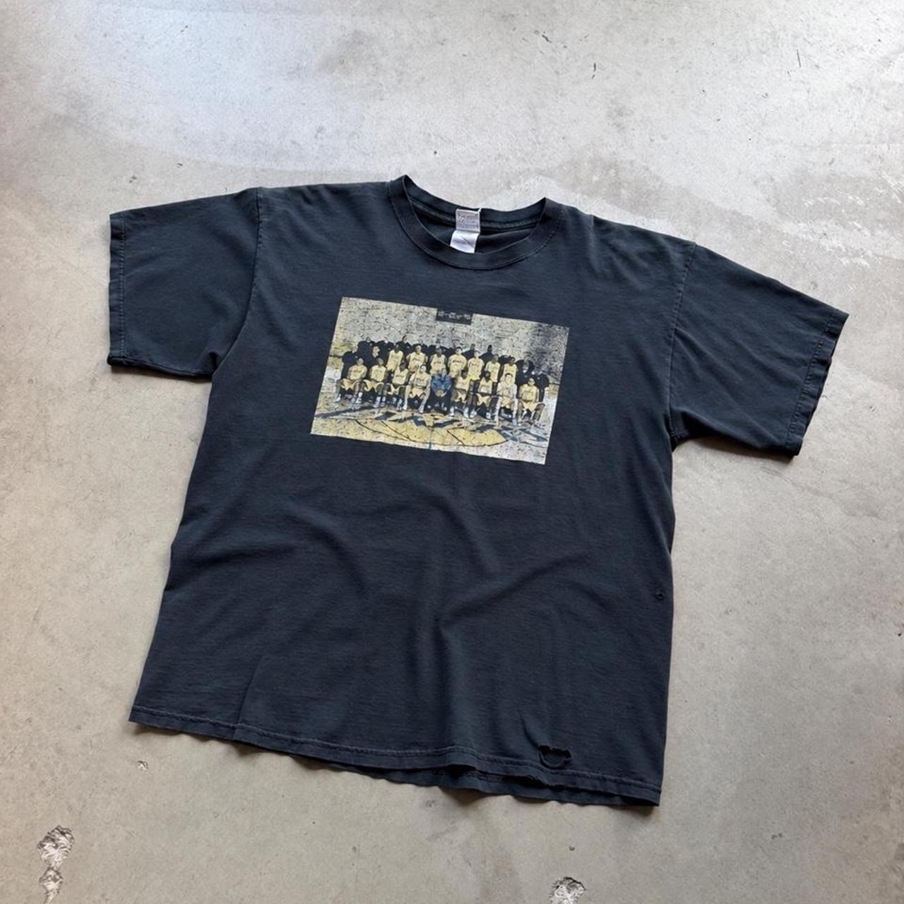 Vintage Los Angeles Lakers Roster Graphic T-Shirt Faded Black