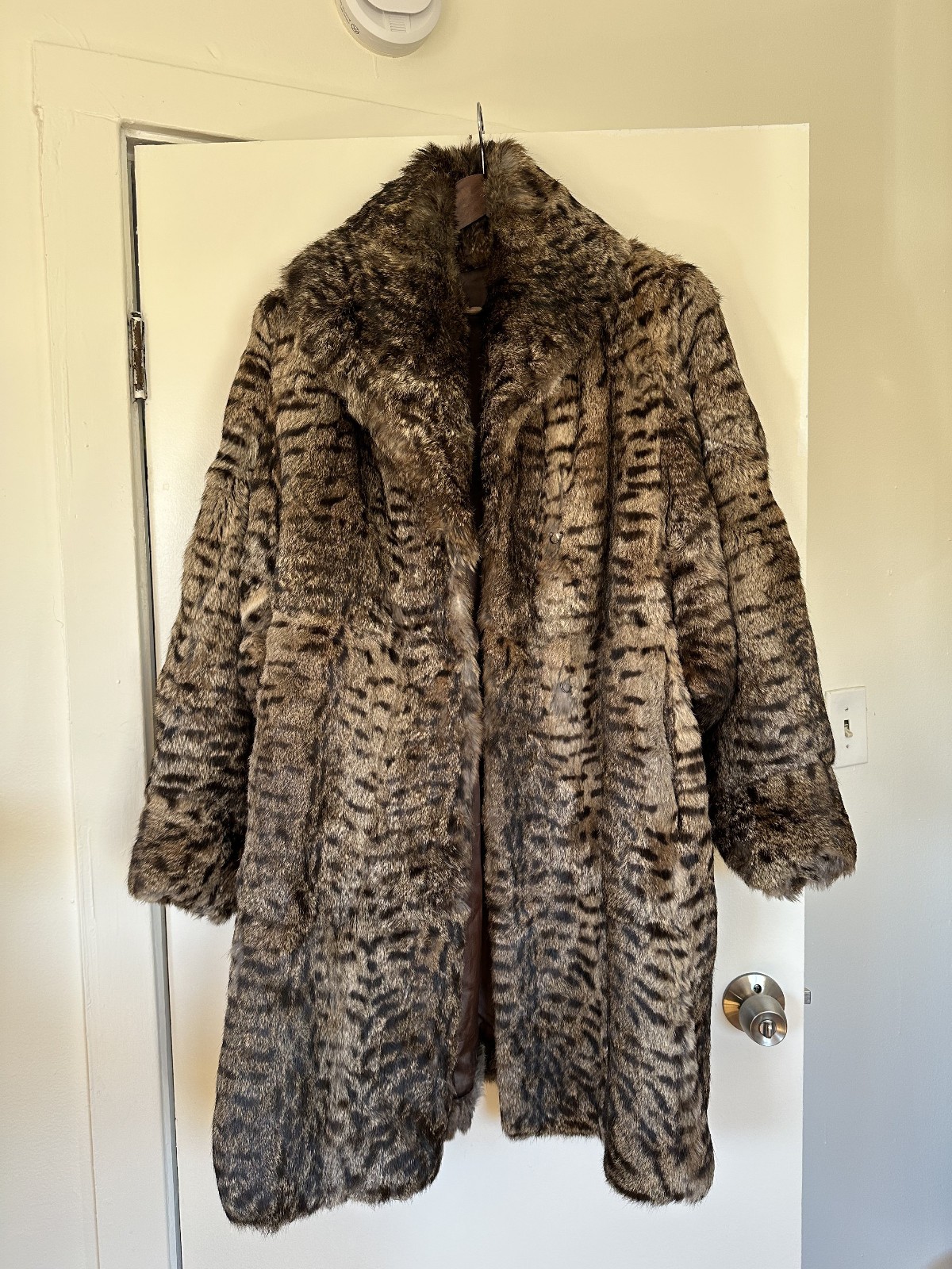 Amazing Rare Vintage Echt Pelz Lynx Fur Paris Great Condition