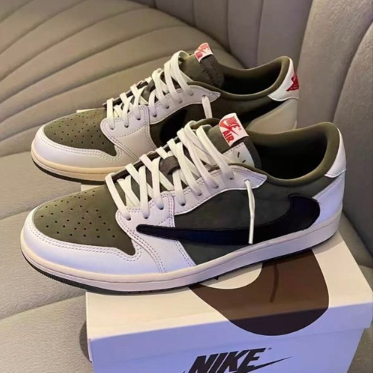 Travis Scott x Jordan Air Jordan 1 Low OG 