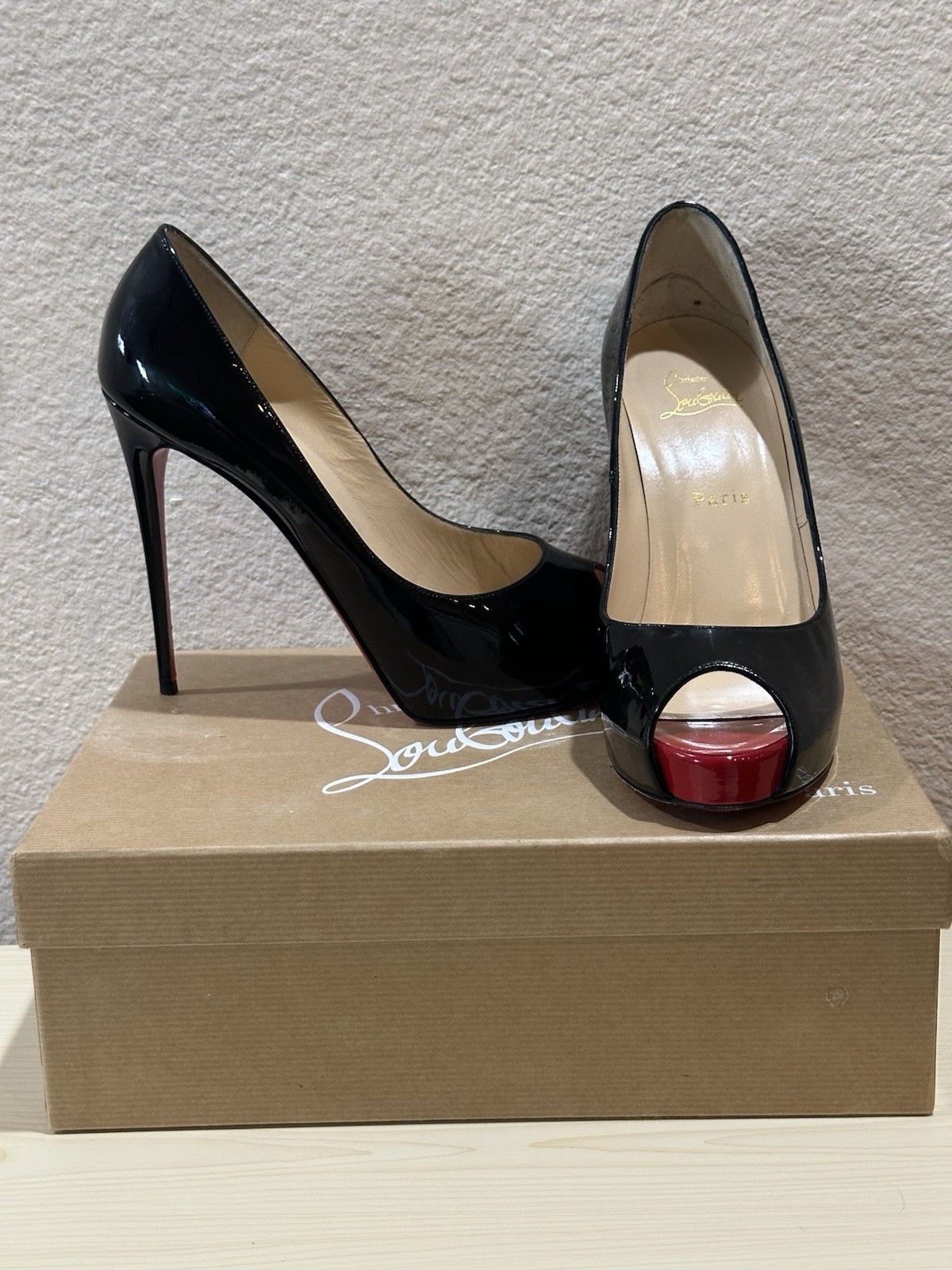 Christian Louboutin Very prive 120 Peep Toe Black Size 8 1/2
