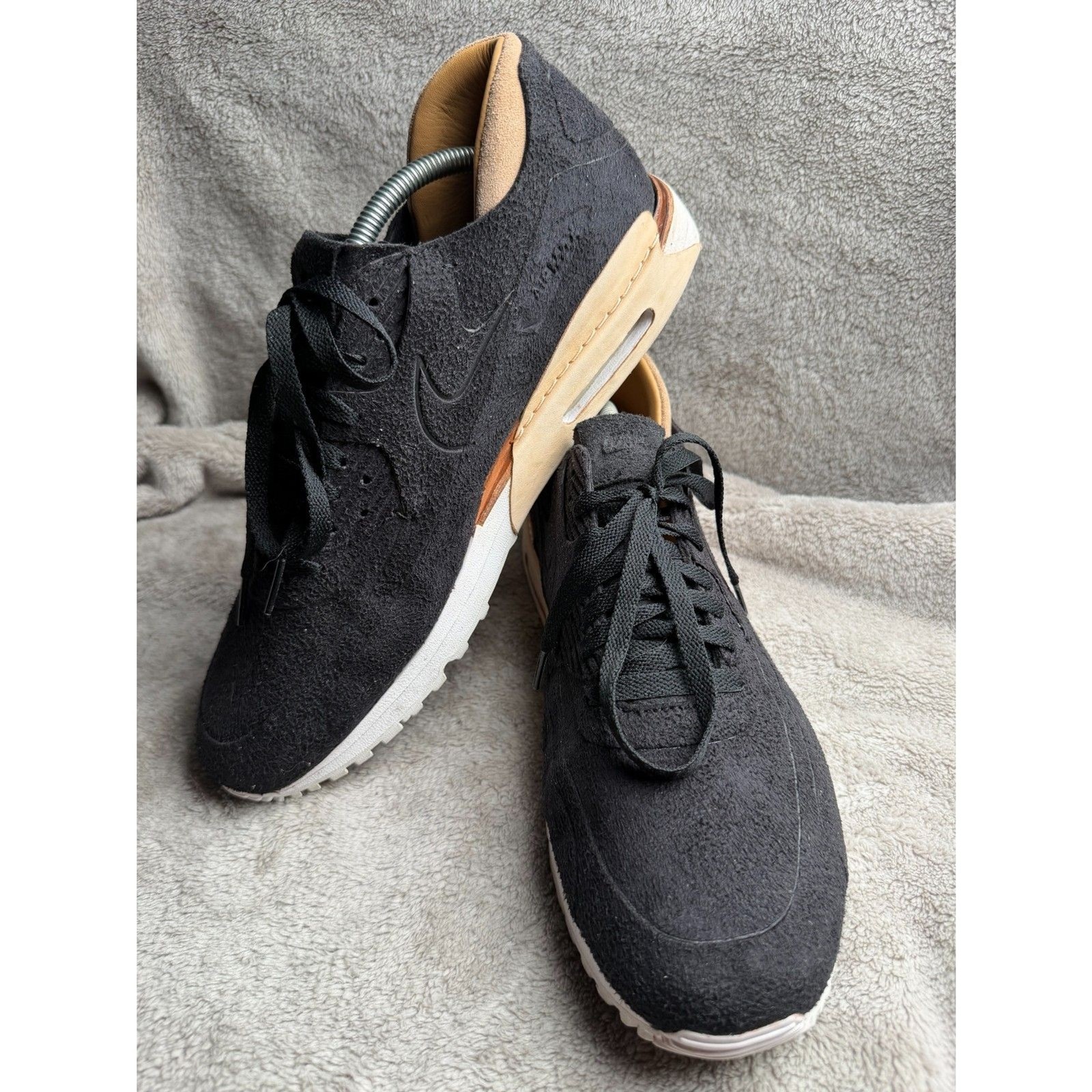 Nike Air Max 90 Royal Black Vachetta Tan Premium Suede - Size 11 (885891-001)