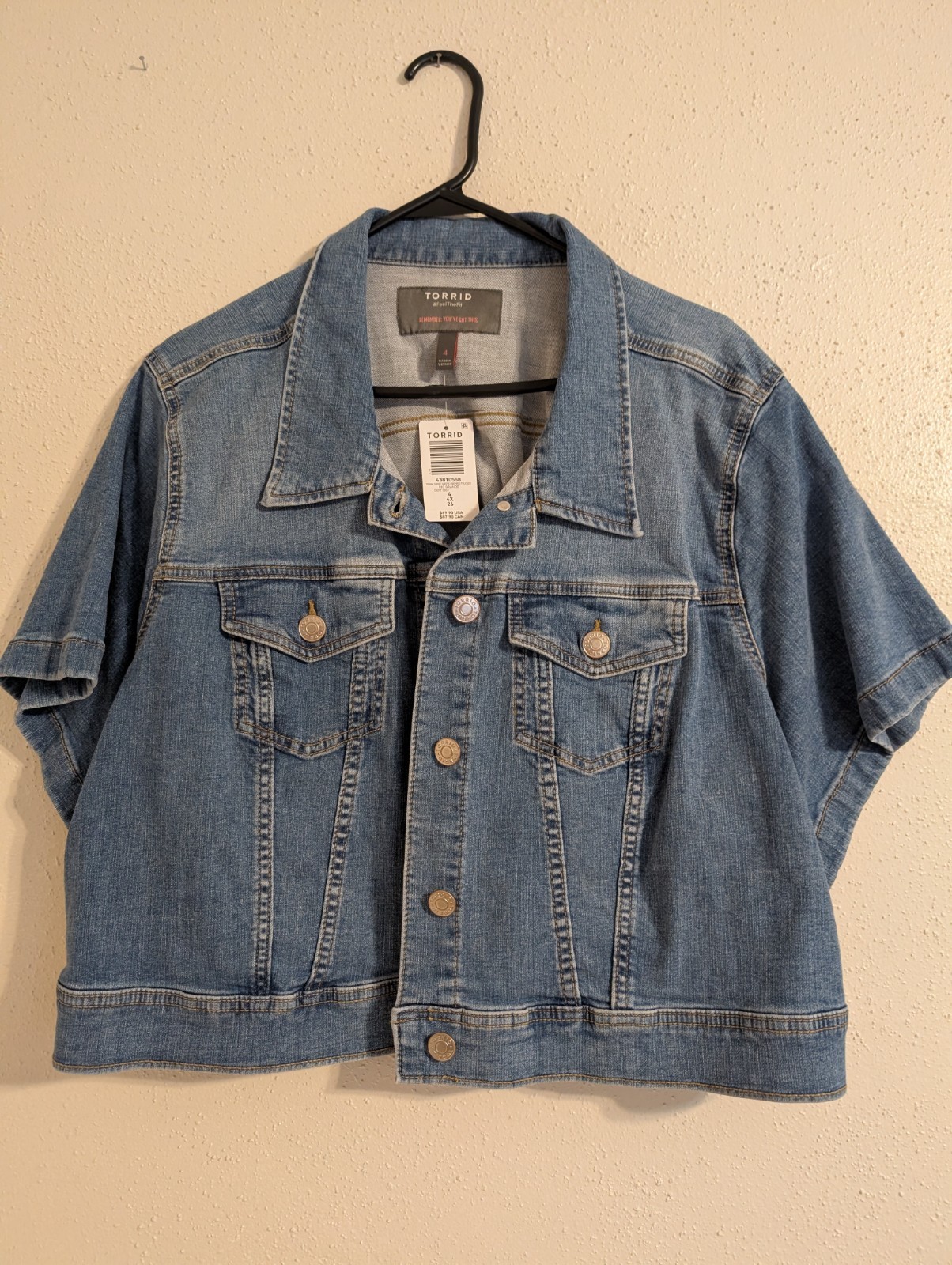 *NEW* Torrid 4 4X 26 Denim Cropped Trucker Jacket Short Sleeve Rio Grande NWT