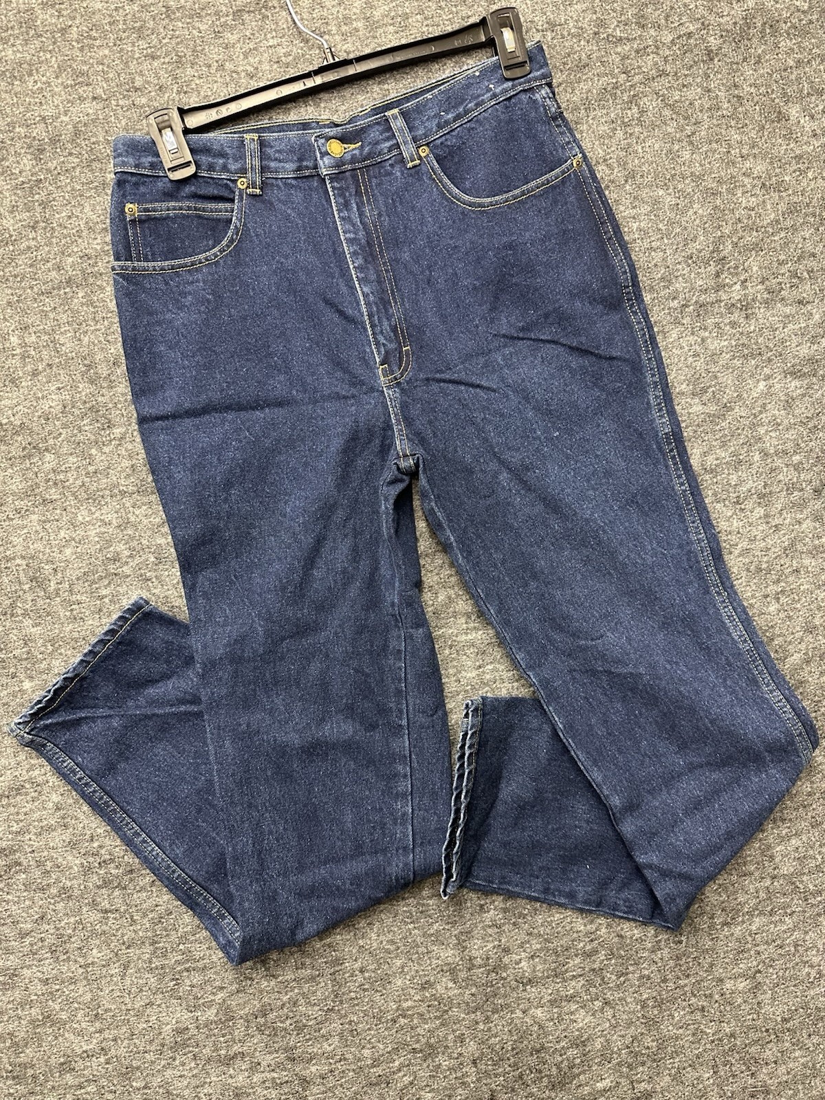 Vintage JORDACHE JEANS Gold Stitch Dark Wash Women’s 33x34 High Rise HONG KONG