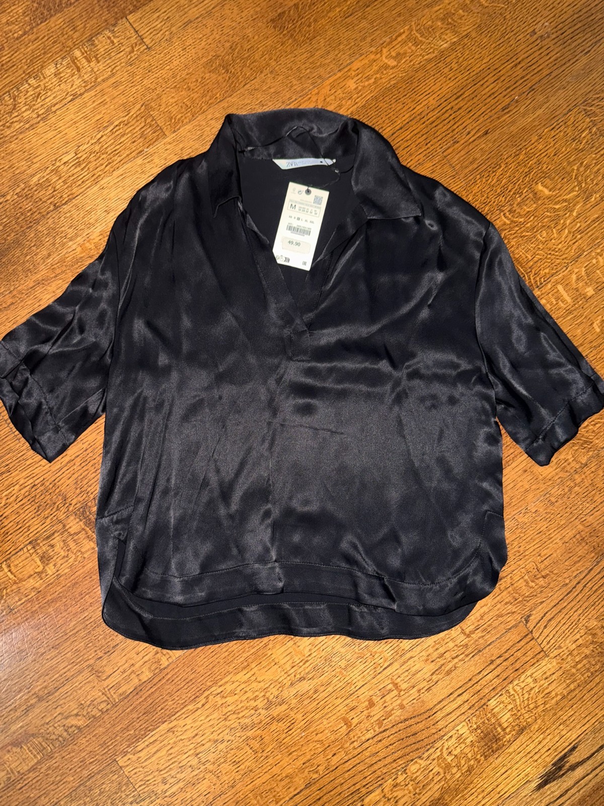 NWT Zara Black Flowy Satin Effect Short Sleeve Blouse - MEDIUM