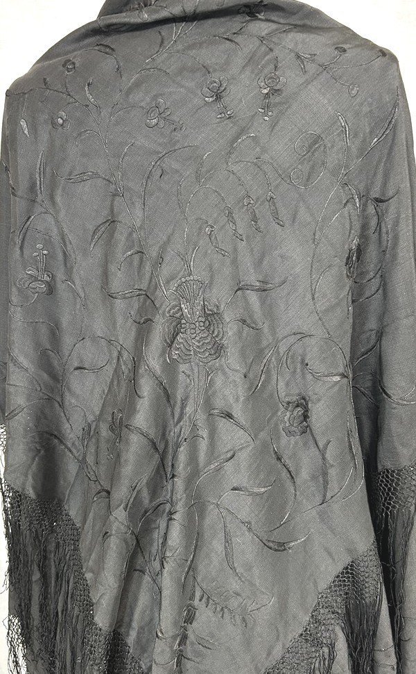 antique shawl throw silk black embroidered 60 x 60 in. fringe 8 in original 1890