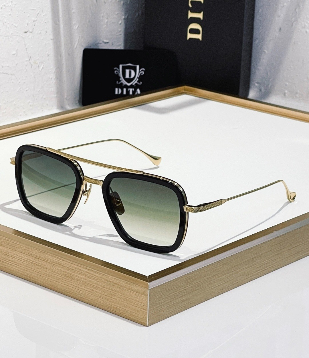 DITA Style Unisex Sunglasses - MODEL: FLIGHT 006 SIZE：52口22-144