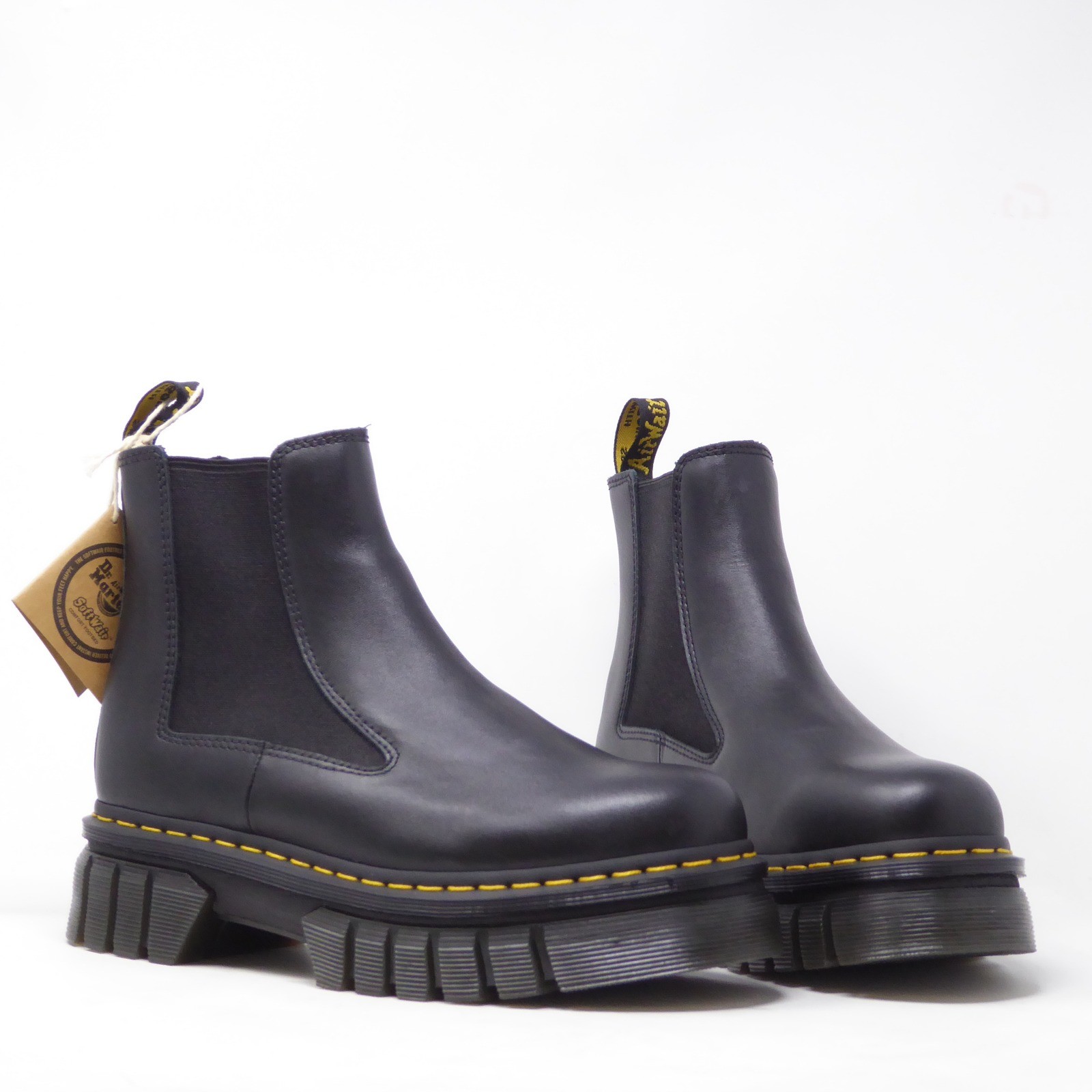 NEW Dr. Martens Womens Audrick Chelsea Boots Black Platform Smooth Leather Sz 10
