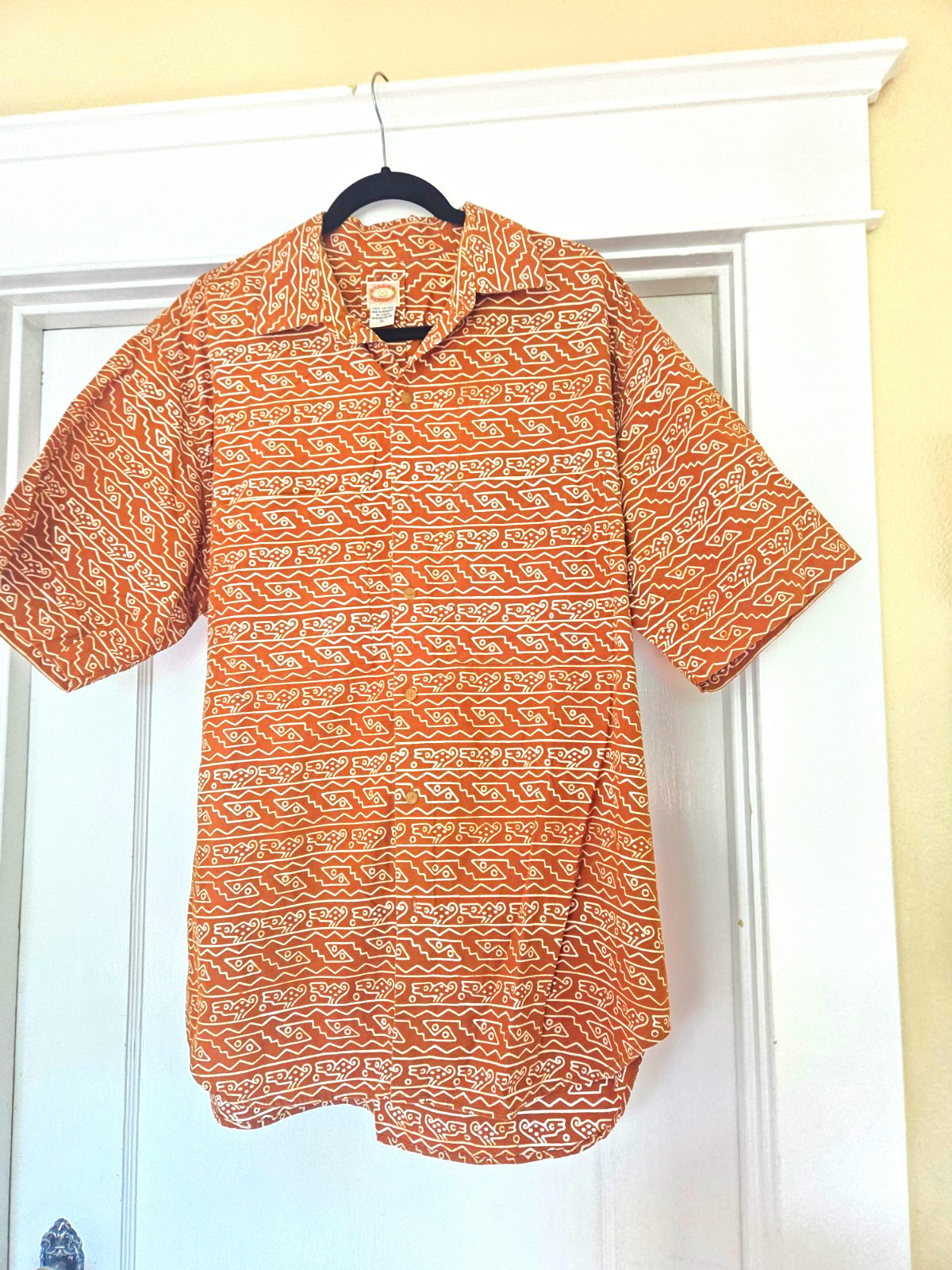 Vintage 90s Banana Republic Abstract Geometric Short Sleeve Button-Up