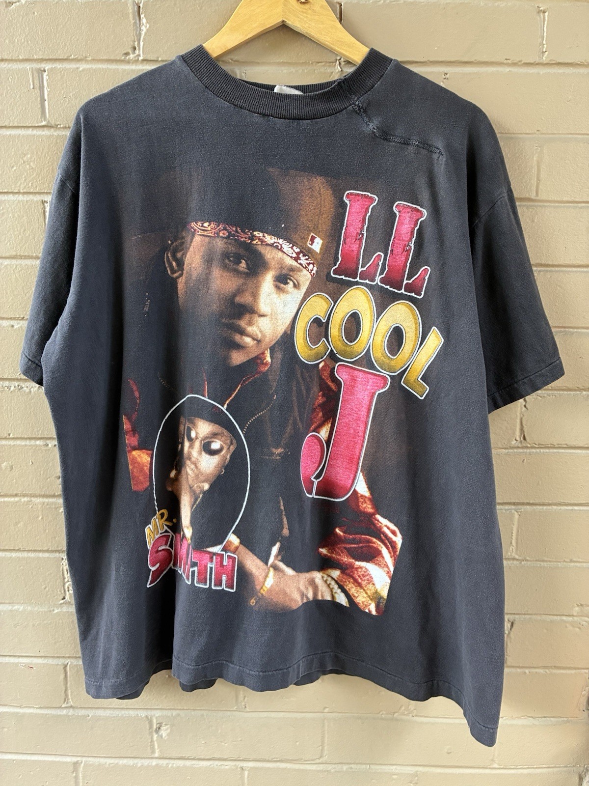 Vintage 90s INSANE GRAIL LL Cool J Rap Tee Repaired Size L/Xl Single Stitch RARE