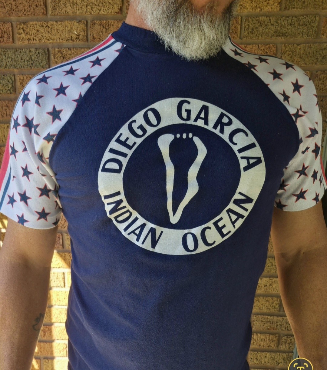 Vintage 70s/80s Diego Garcia Indian Ocean Military Souvenir Raglan T-Shirt