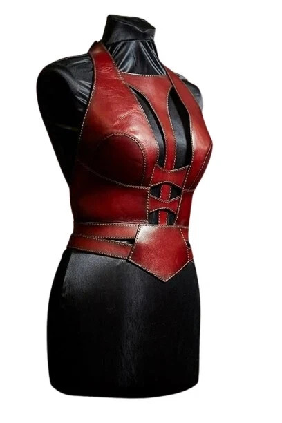 Medieval Female Warrior Leather Corset- Handcrafted - Perfect for LARP, Cosplay