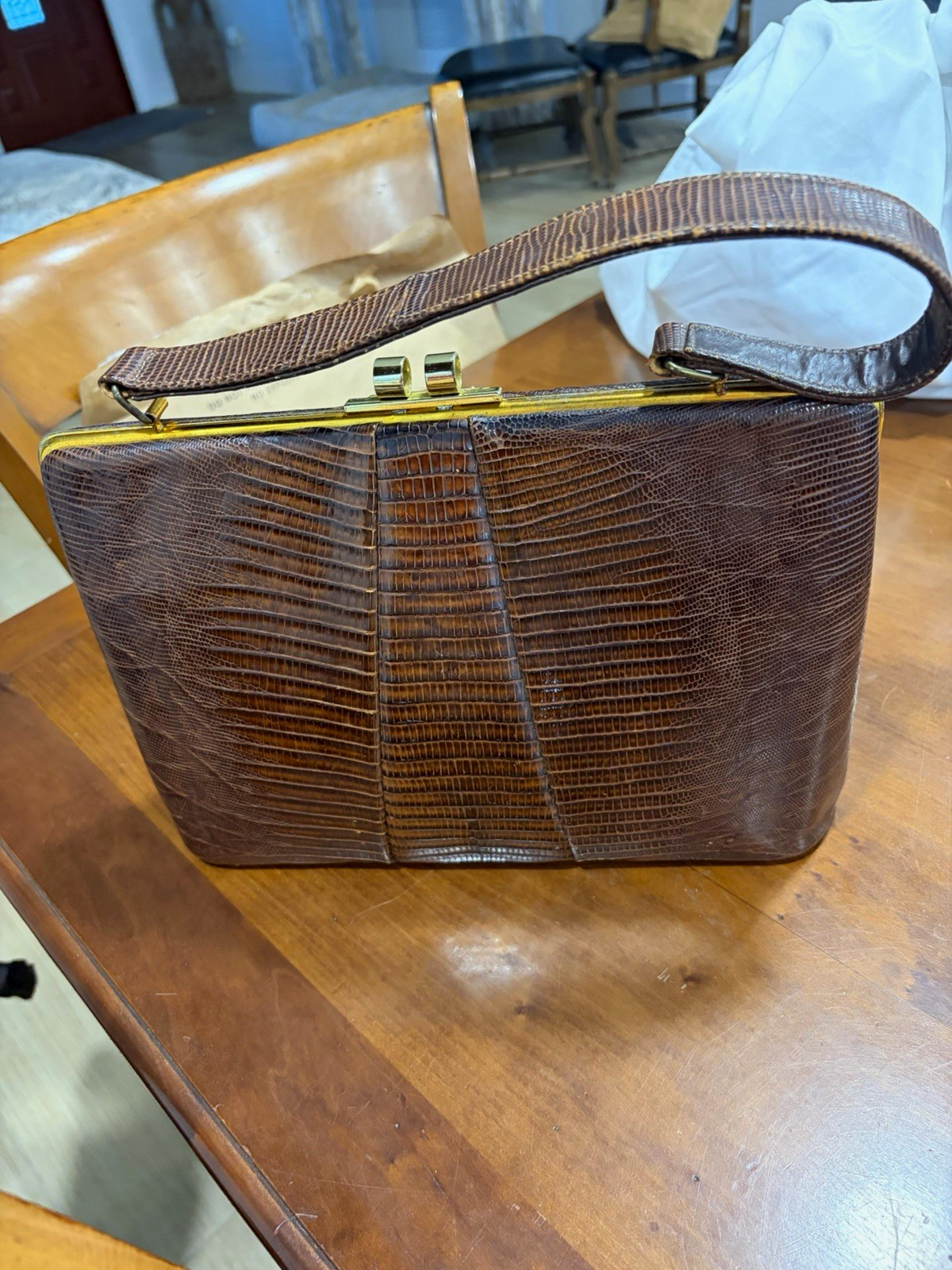 Escort Brown Leather Shoulder Bag Gold Hardware Kiss Lock Animal Print Pockets.