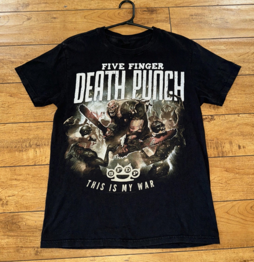 New w/tag Heavy Metal Graphic T-Shirt Unisex's Size Rock Music Style Authentic