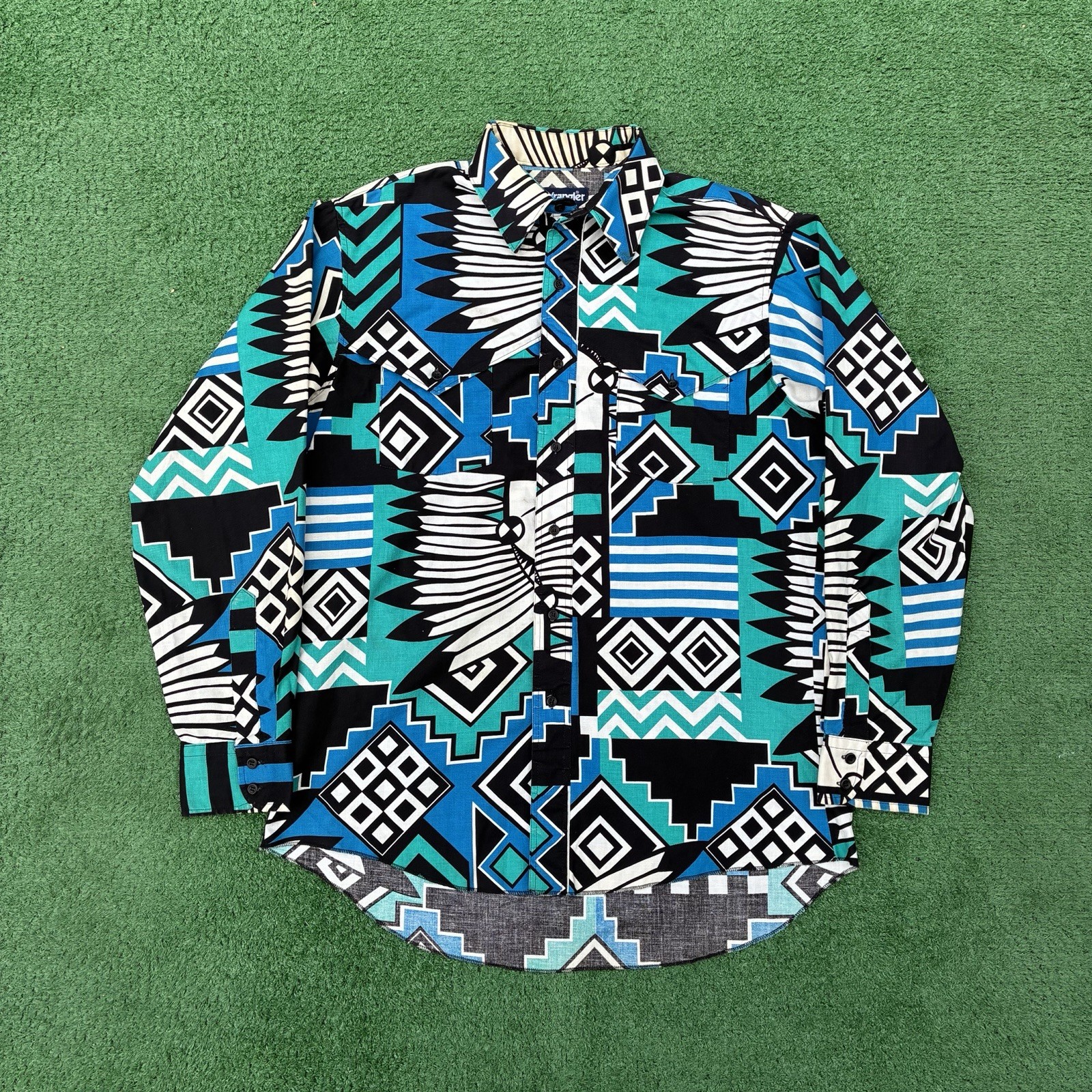 Vintage Wrangler Western Brushpopper Aztec Print Long Sleeve Button Shirt Sz M