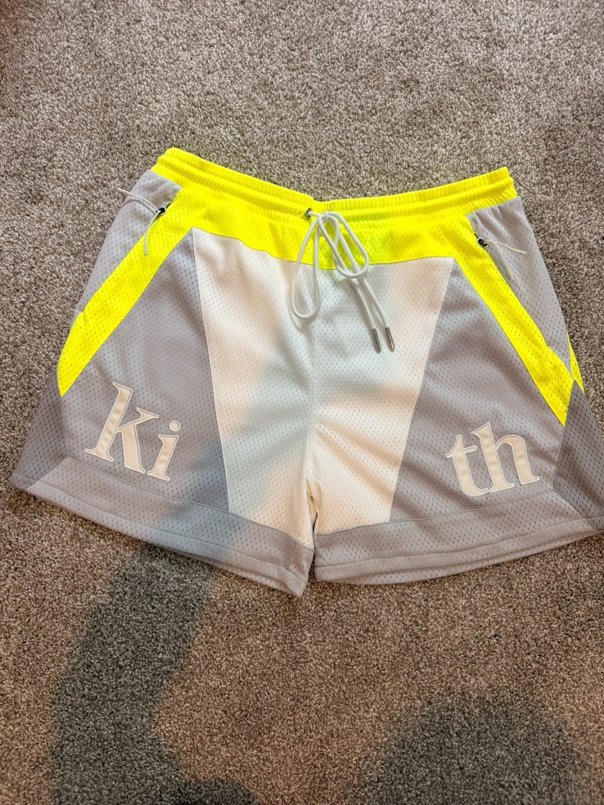 Kith Mesh Turbo Short Grey Volt Neon Size: Large