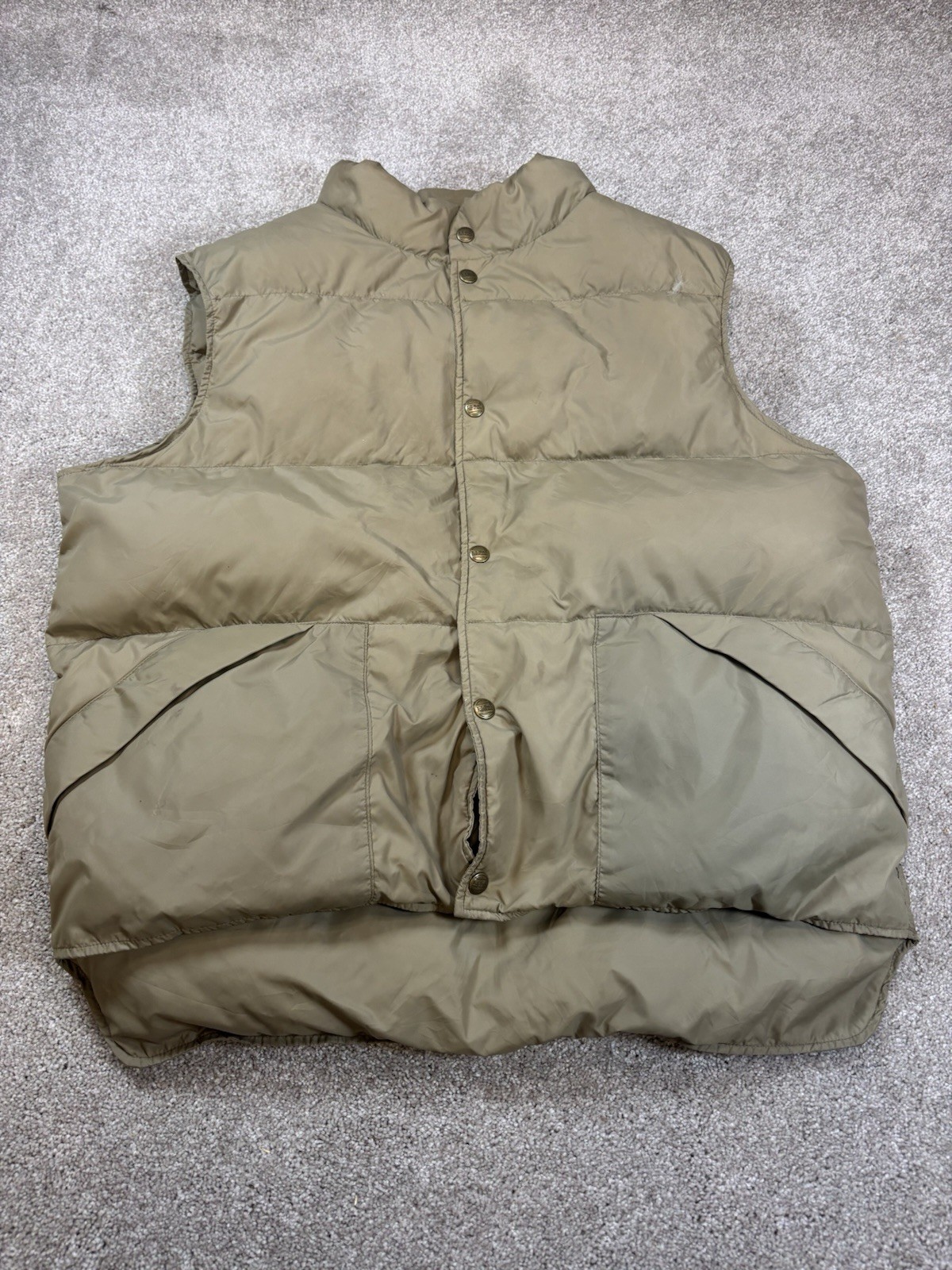 Vintage Ll Bean Down Filled Puffer Vest Tan EUC Sz L 21x24 Winter Warm Khaki