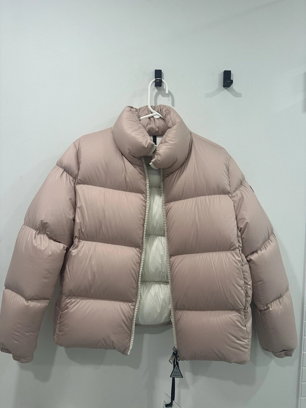 Authen MONCLER Pink Anterne Giubbotto Women’s Down pink Coat sz 1 US M  Fair