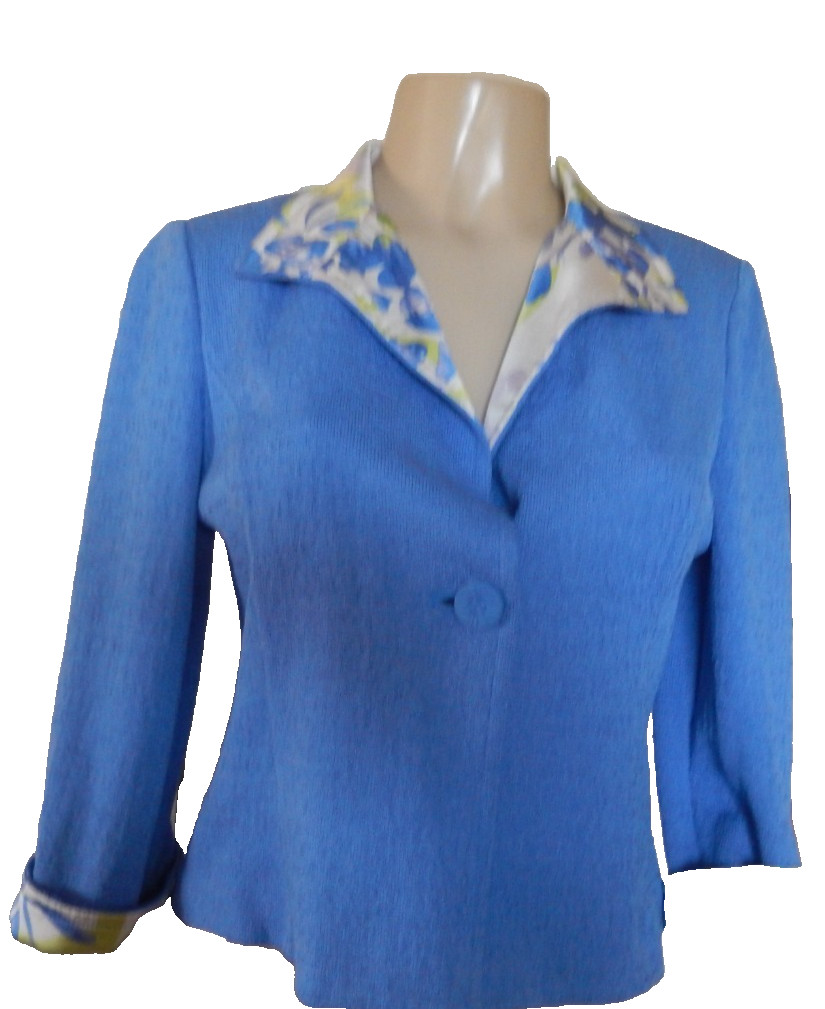 St John Women\'s Blue Floral Accent  Size 4 Role Up 3/4 sleeve Jacket