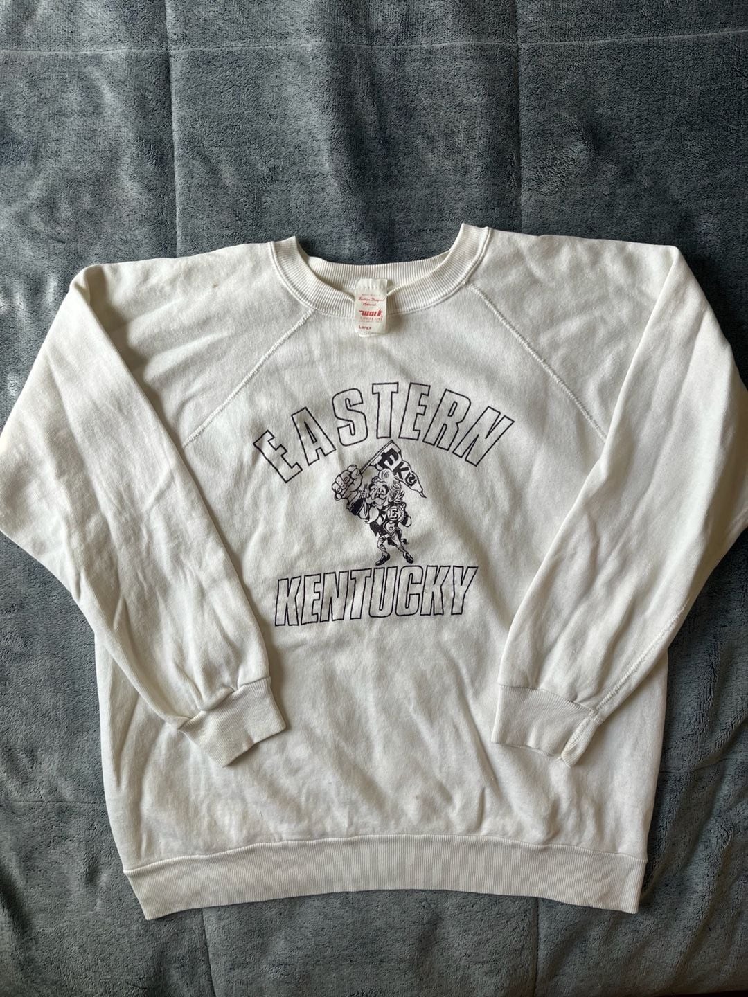 Vintage H. Wolf & Sons Eastern Kentucky Sweatshirt Size Large White
