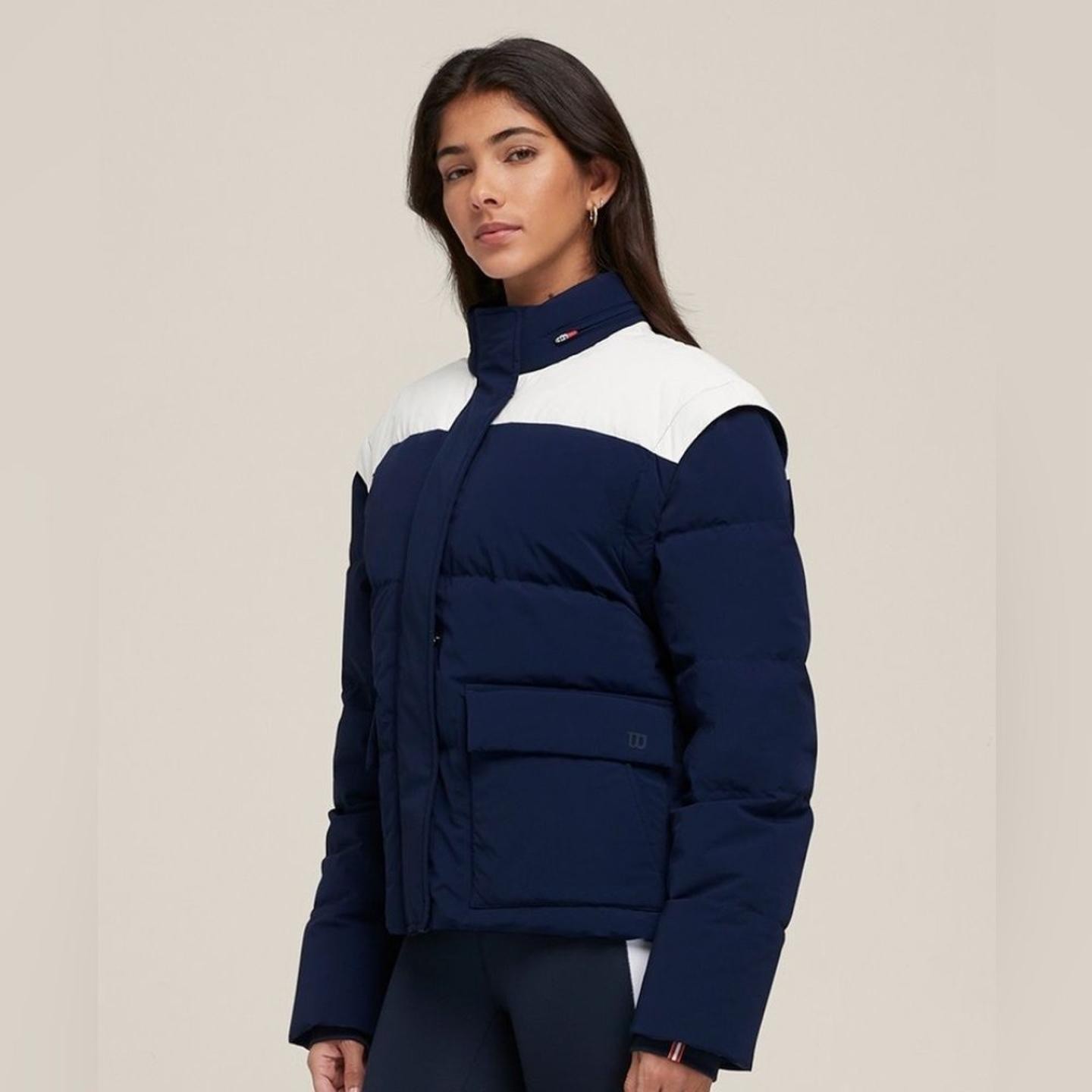 NWT Women’s Wilson Game Day Convertible Puffer Jacket Size LARGE ($298 RETAIL)