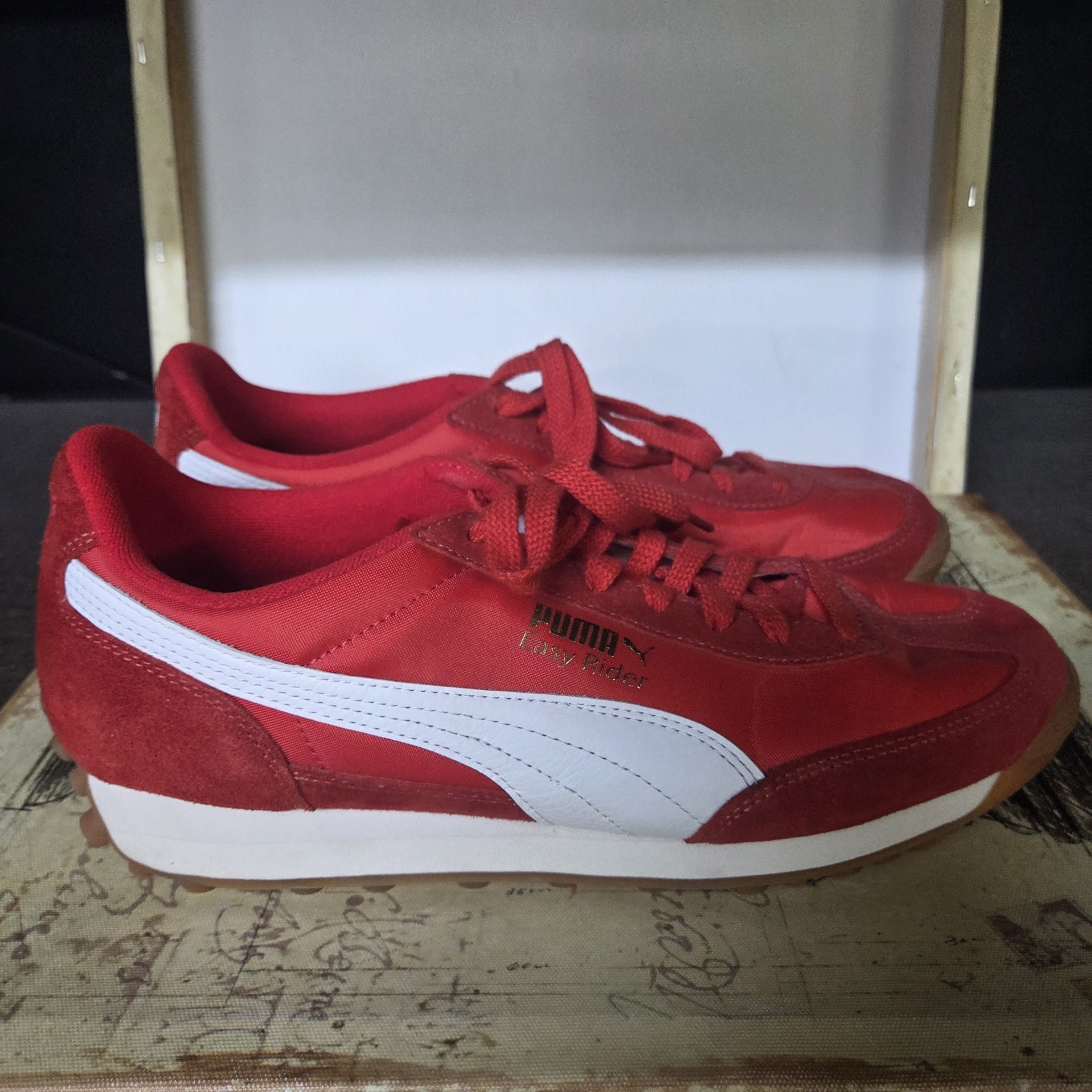 Size 9.5 Puma Easy Rider Mens Shoes Vintage Red Suede Lifestyle Sneakers 