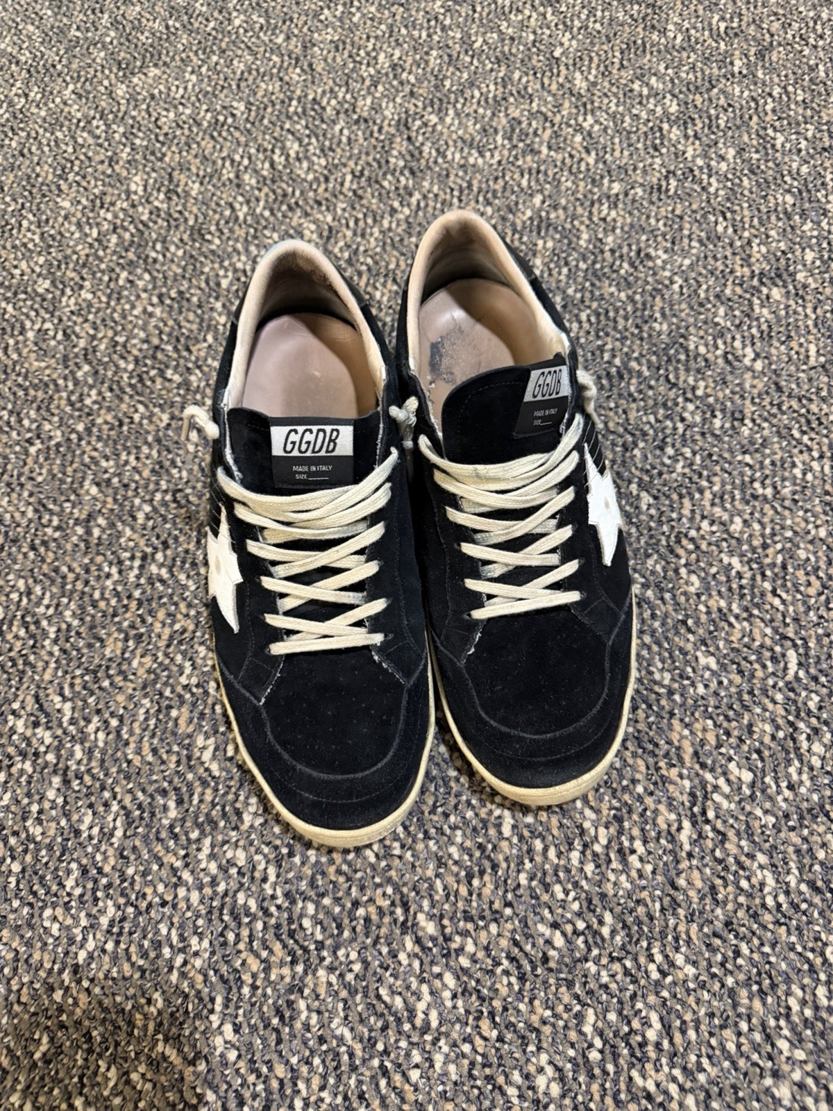 Golden Goose Deluxe Brand Ballstar Suede Low Top Sneakers Black/White Star 43