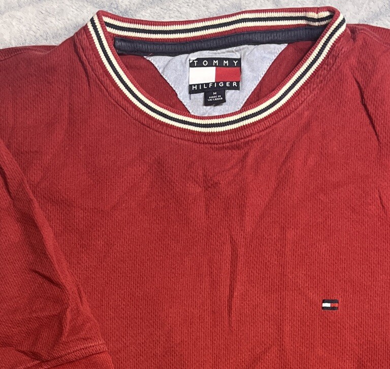 Vtg 90s Tommy Hilfiger T Shirt Decorative Collar Big Care Tag Red  Sz Medium