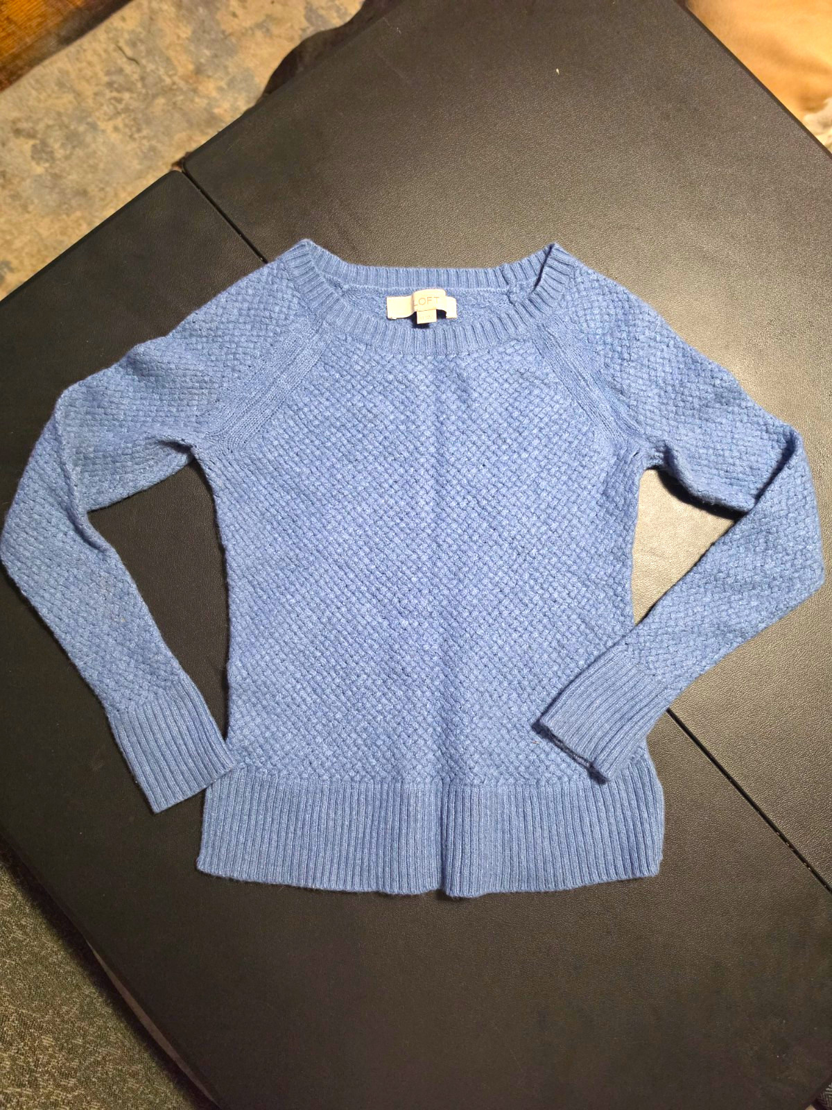 LOFT Blue Knit Crewneck Raglan Long Sleeve Pullover Sweater XS