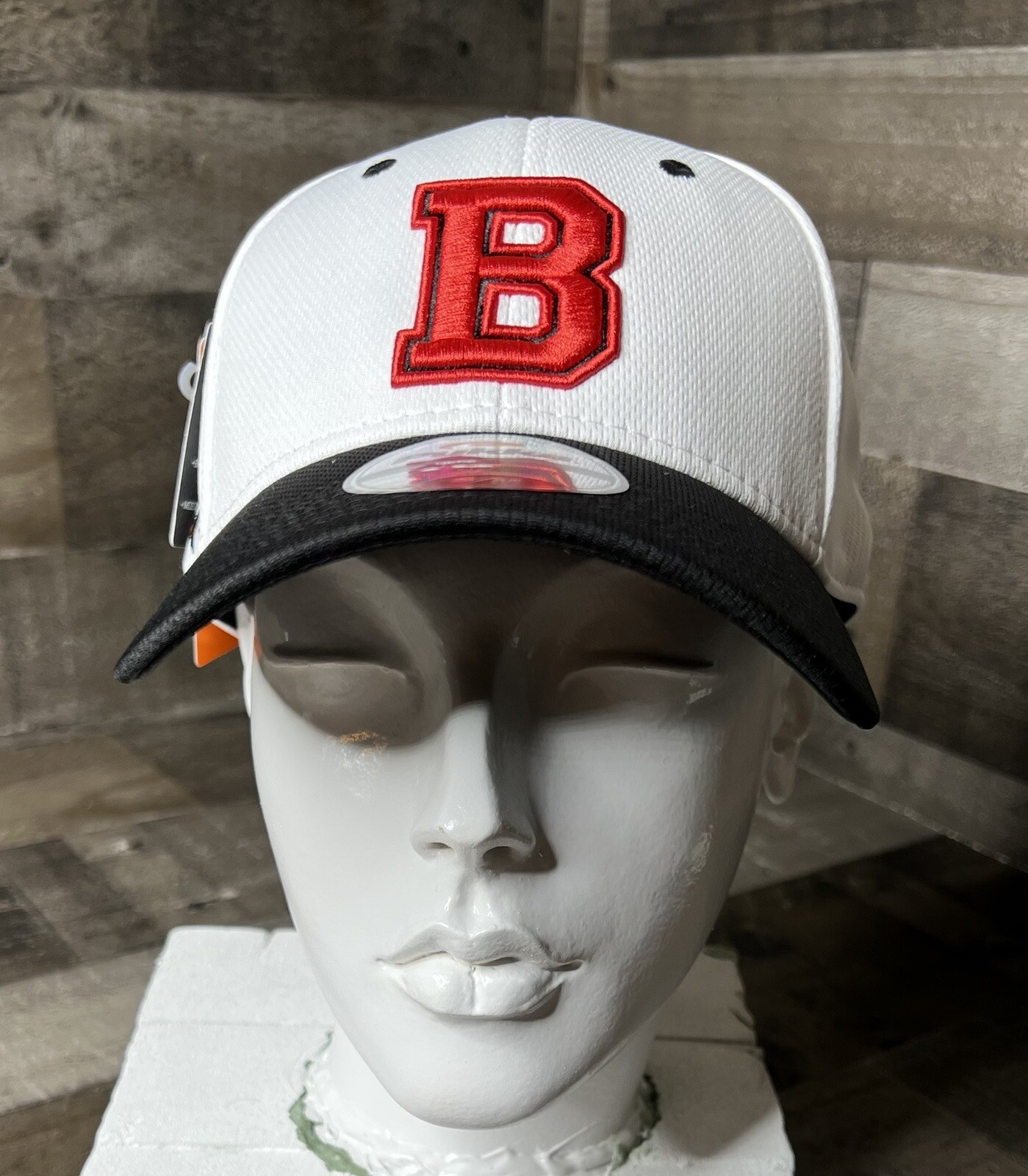 Pukka Team Fitted Hat White A-Flex Cap Adult S/M
