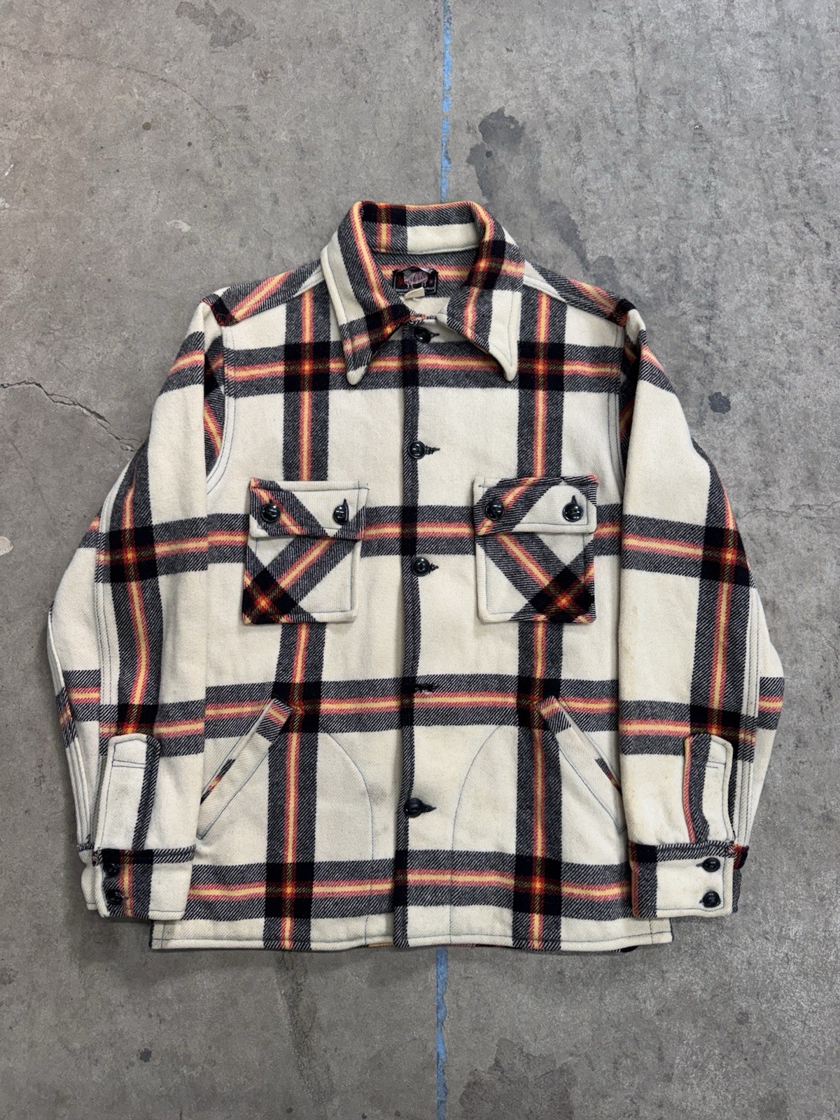 Vintage 1940s 50s Woolrich Plaid Wool Button Up Jacket Size 38
