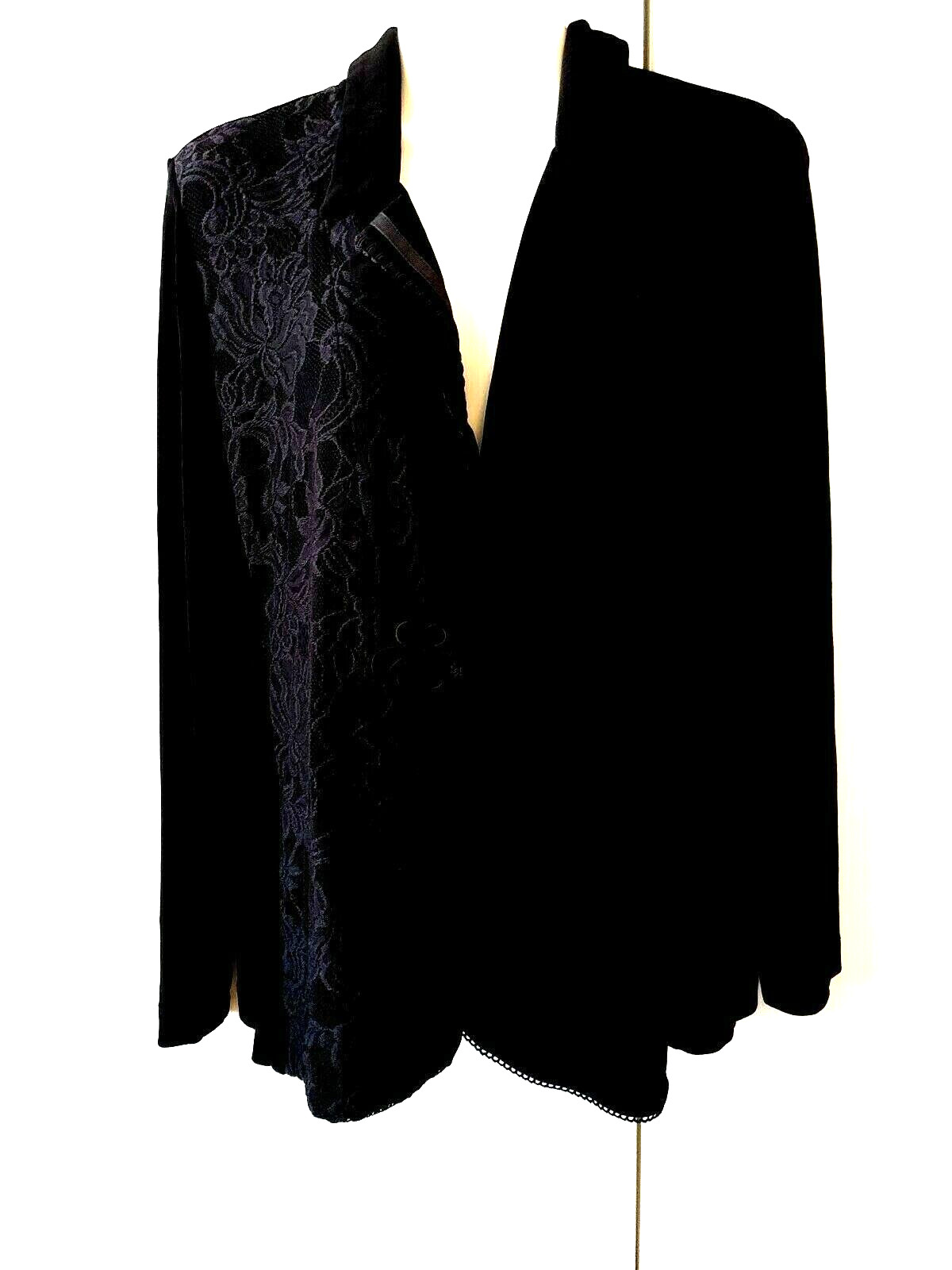 VINTAGE CHICO\'S TRAVELERS BLACK LONG SLEEVE CARDIGAN JACKET WITH LACE TRIM 2 L