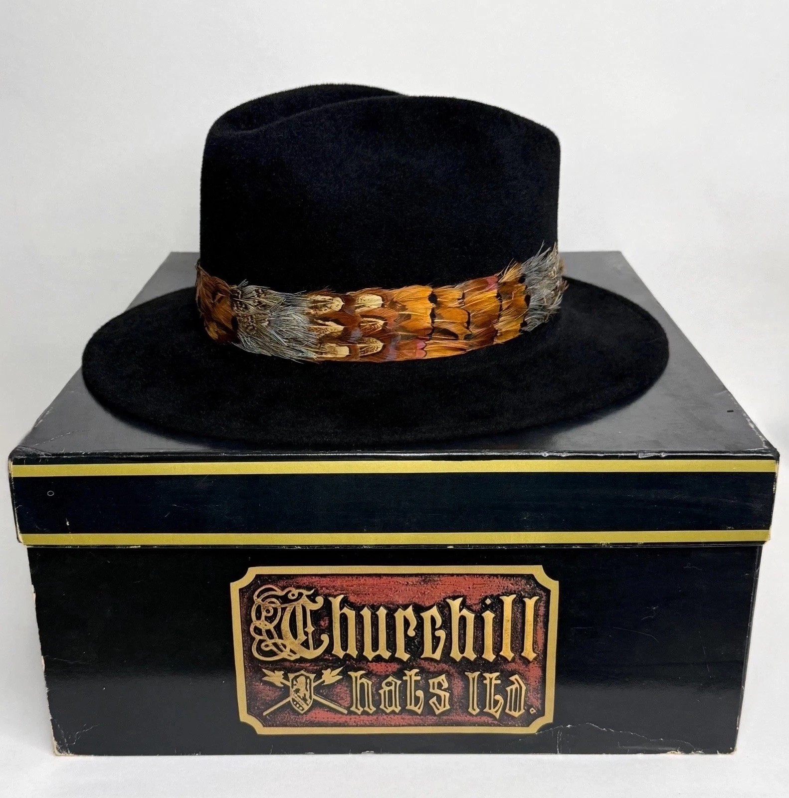 Vintage 1970s NWT Makins NY Black Fedora Hat Pheasant Feather Band Churchill Box