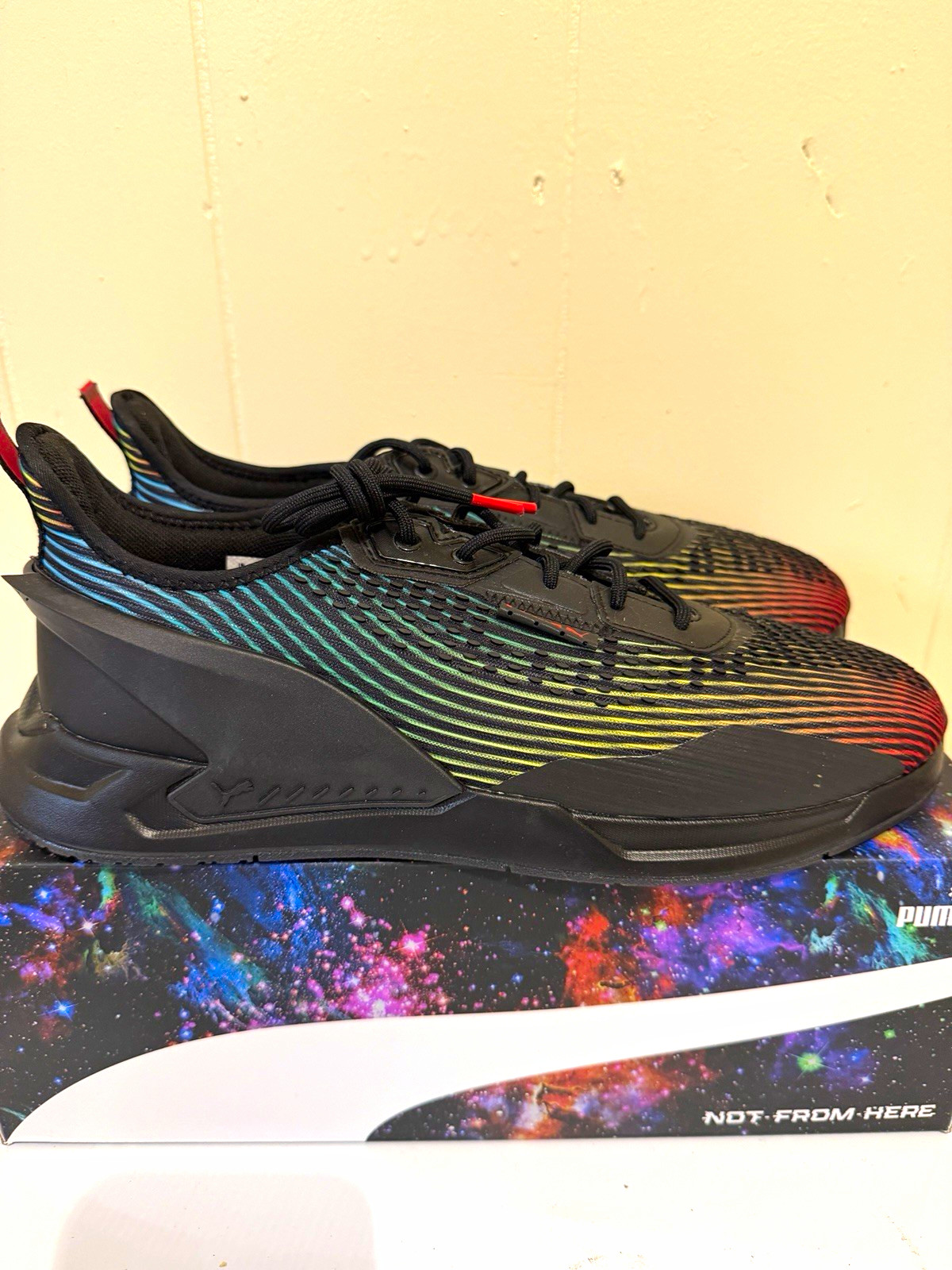 PUMA Scuderia Ferrari x Puma IONSpeed Velocity Motorsport \'Rainbow Gradient\'