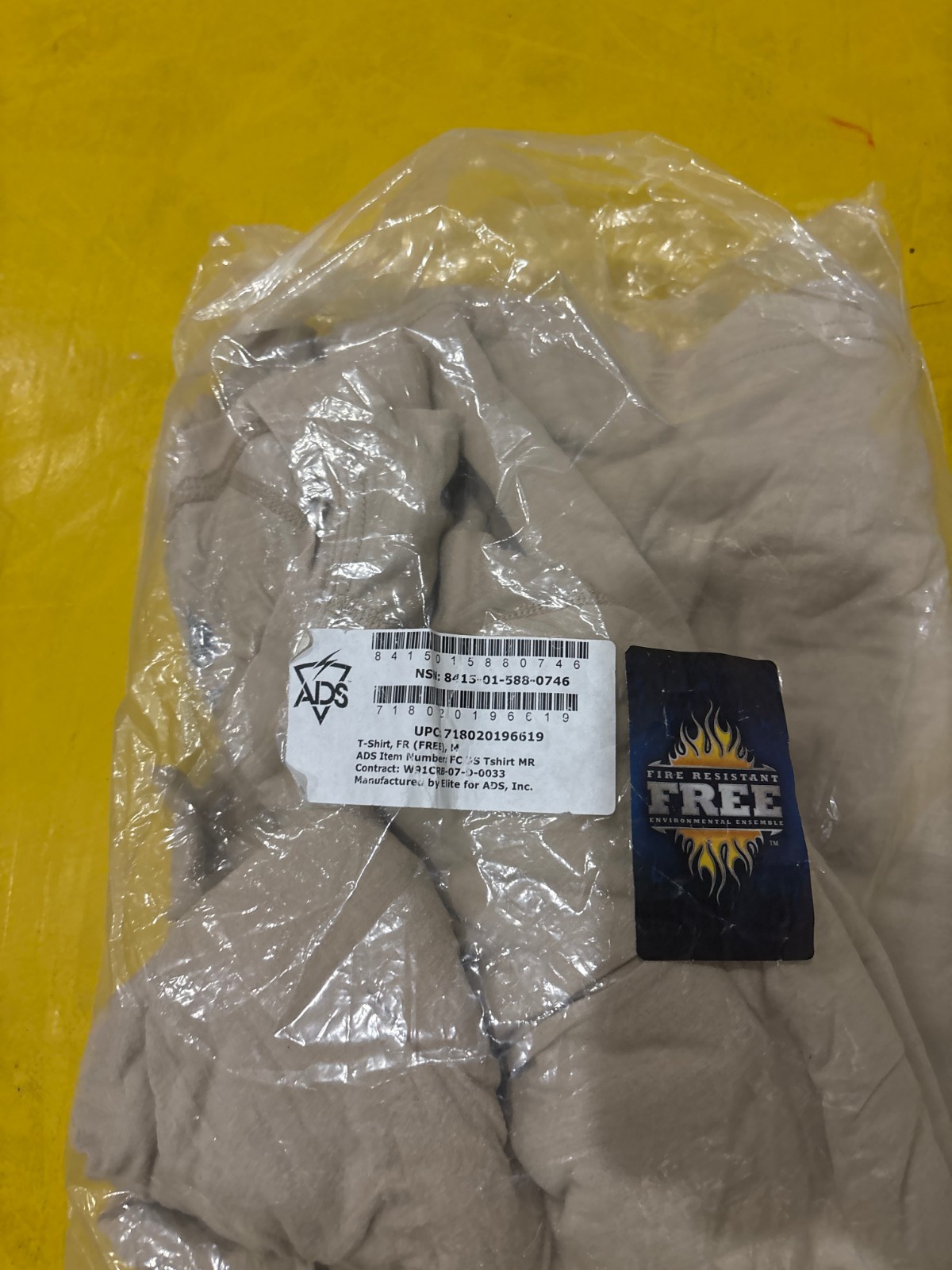 Lot of 4 FREE Flame Resistant FR T-Shirt Tan Medium Army 8415-01-588-0746 New