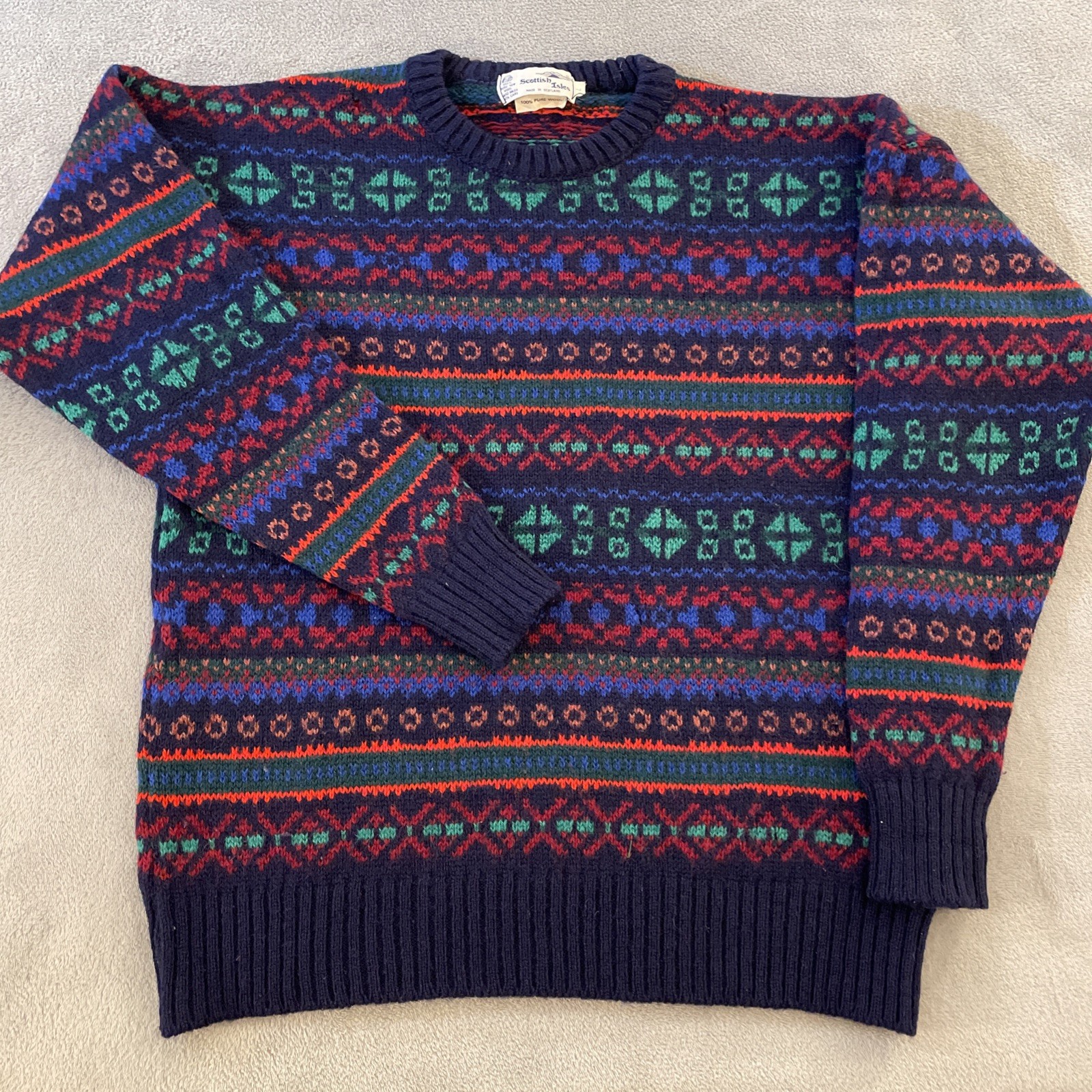 Vintage Scottish Isles 100% Wool Sweater Jumper Men\'s Large Fair Isle Geometric