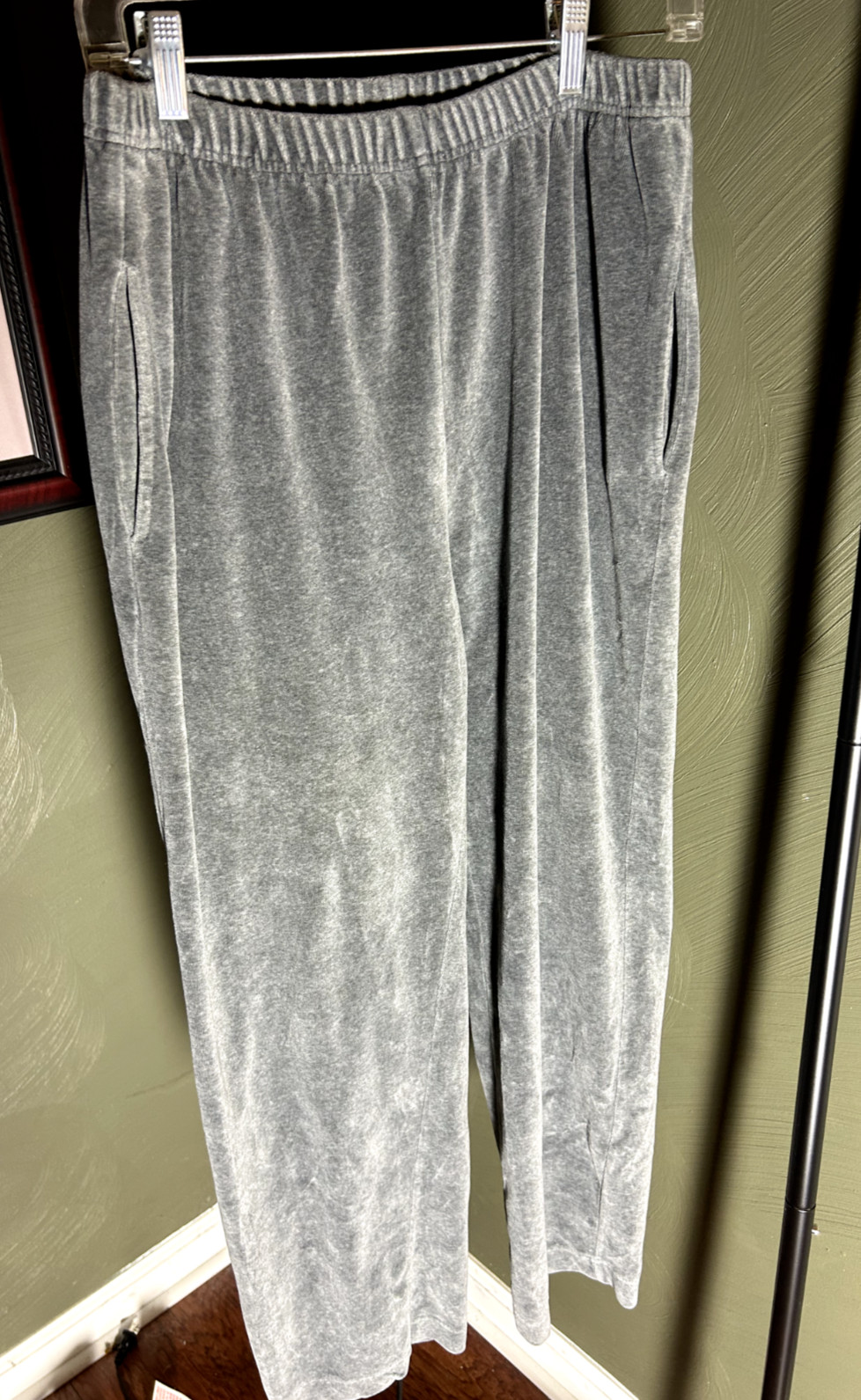 Women\'s Saks Fifth Avenue Real Clothes Light Gray Valor Pullon Pants w/Pockets M