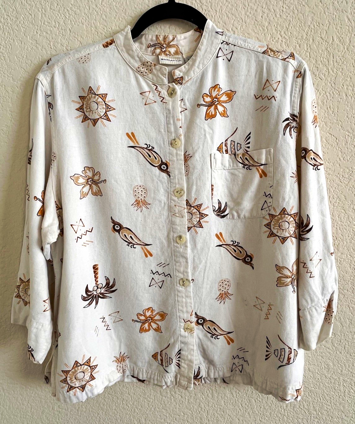 Vintage White Stag Women’s Linen Blend. Tropical Bird Button-Up. Large.