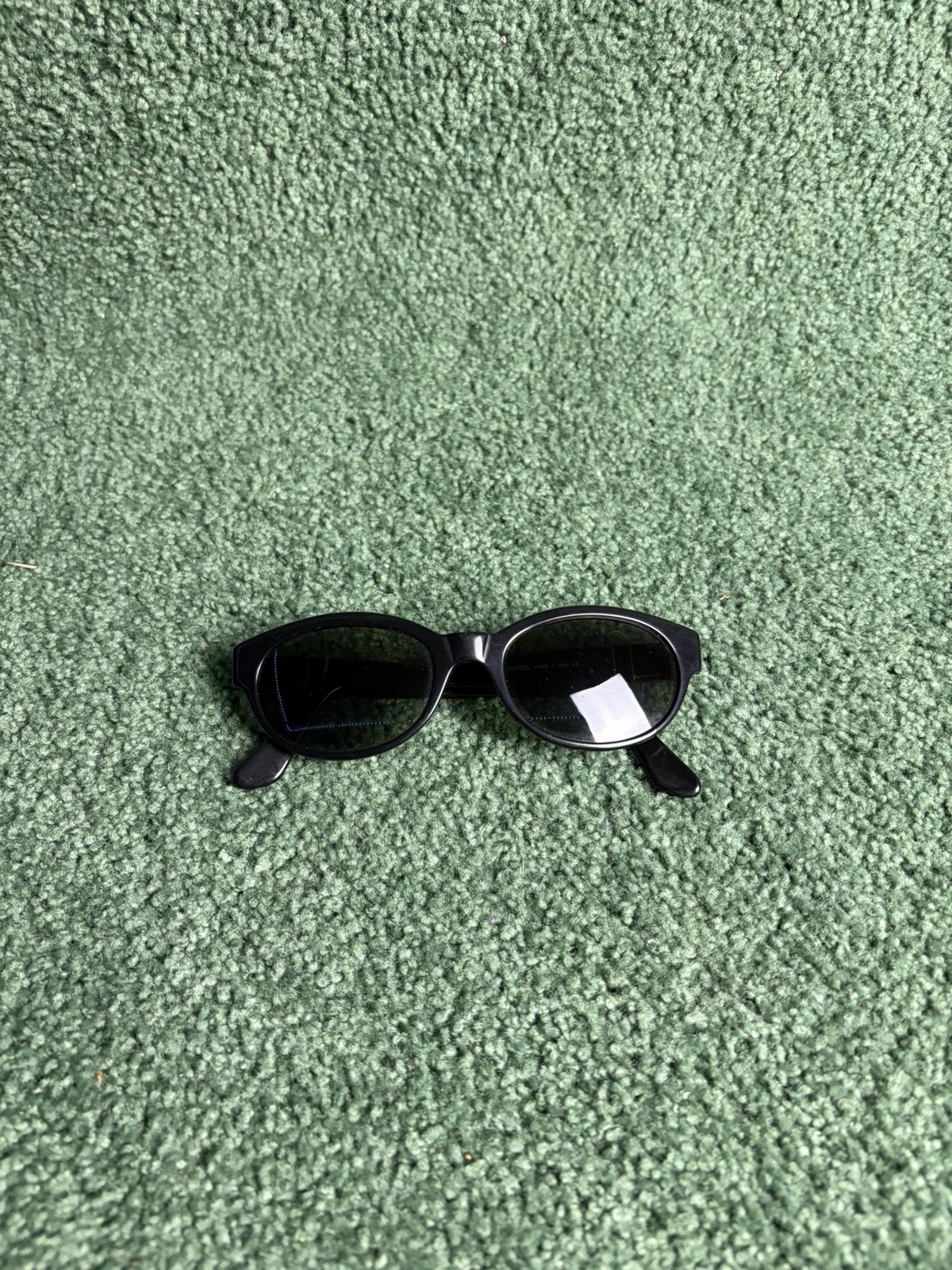 Vintage Persol PO0582S Black Oval Sunglasses Made in Italy Meflecto 95/31