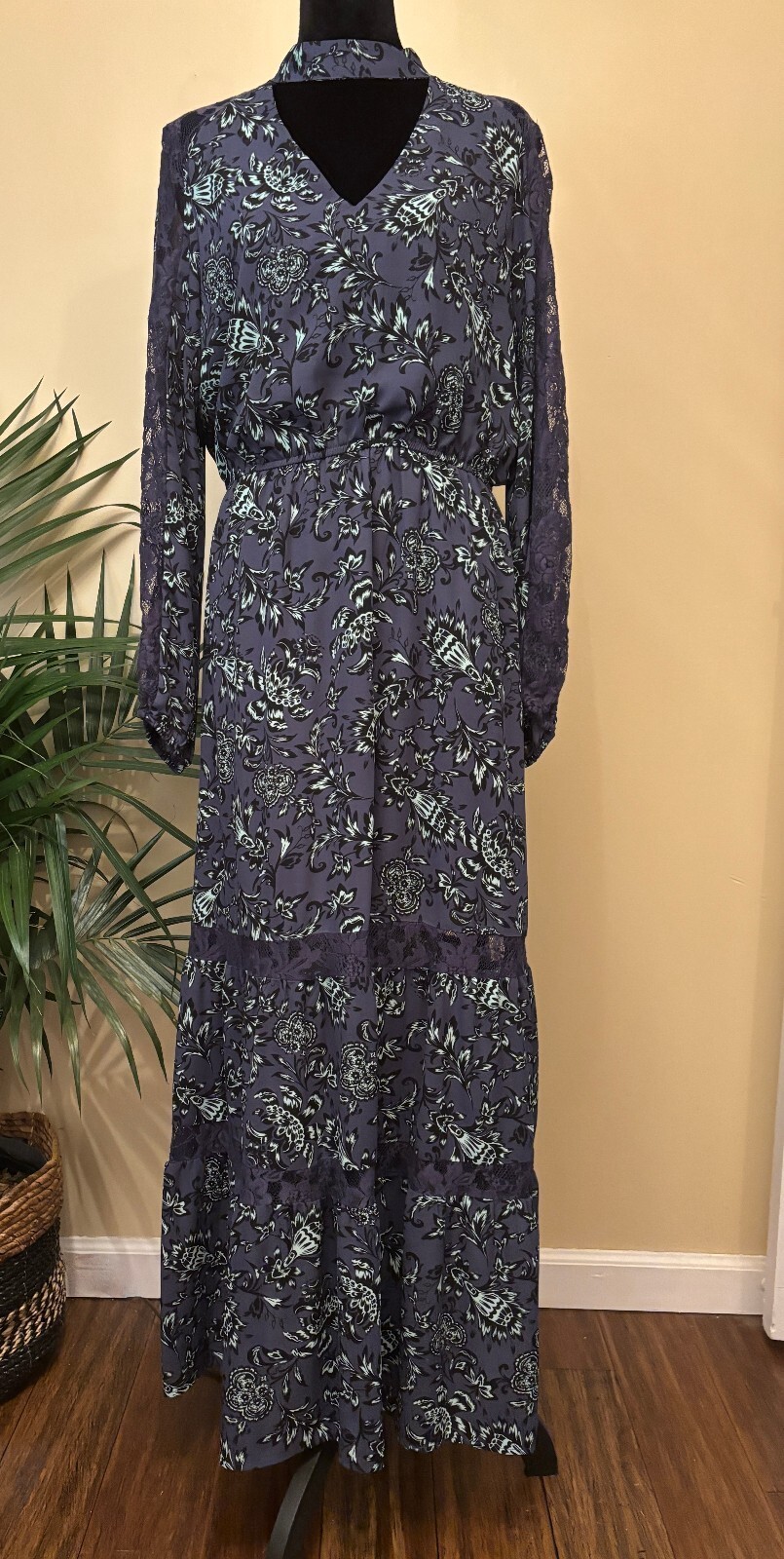Women\'s Bell Sky Feminine Elegant A-Line Blue Floral Polyester Dress Size Medium