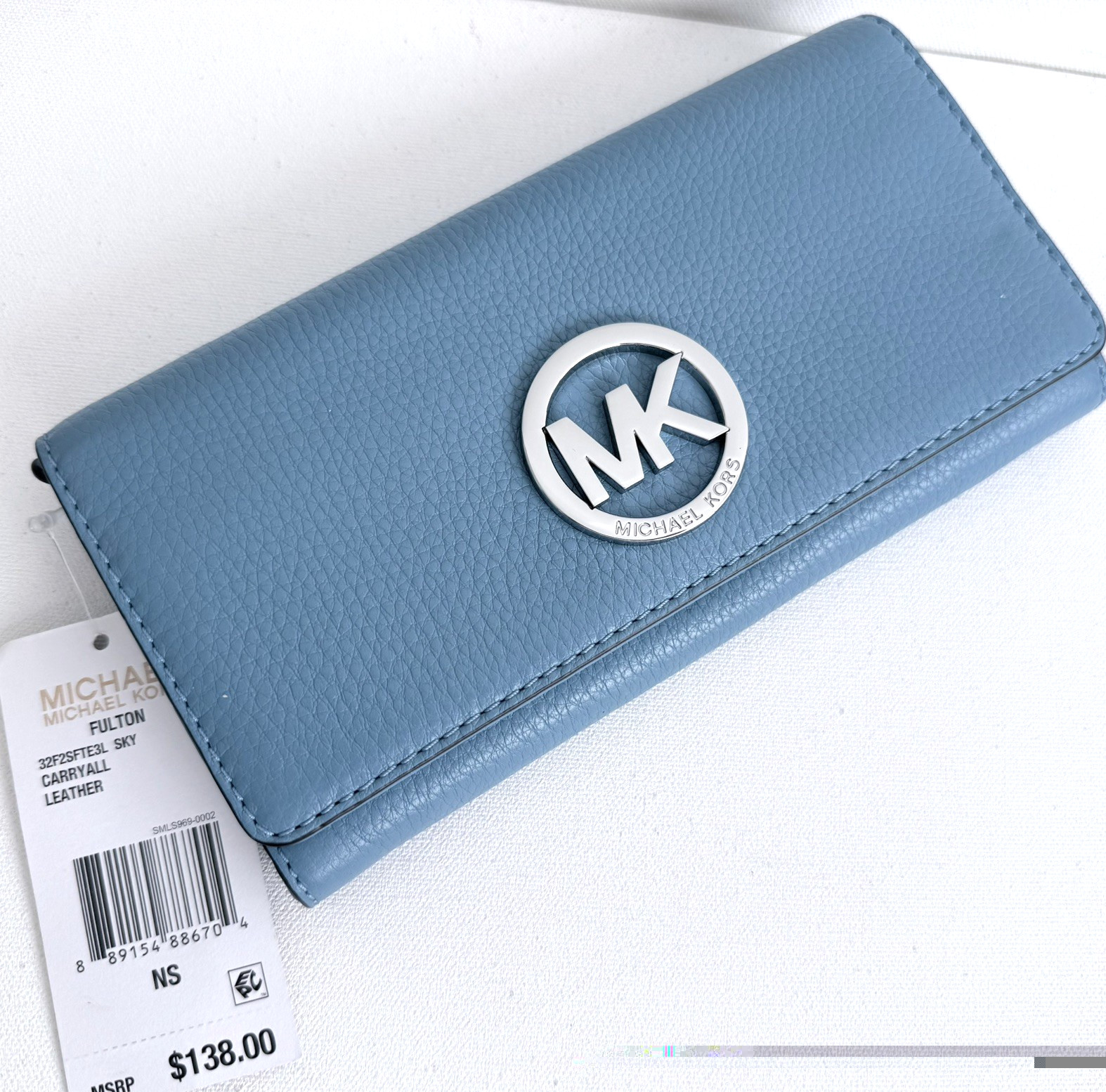 NWT MICHAEL KORS Fulton Blue Pebble Leather Wallet $138 14 Credit Card Slots