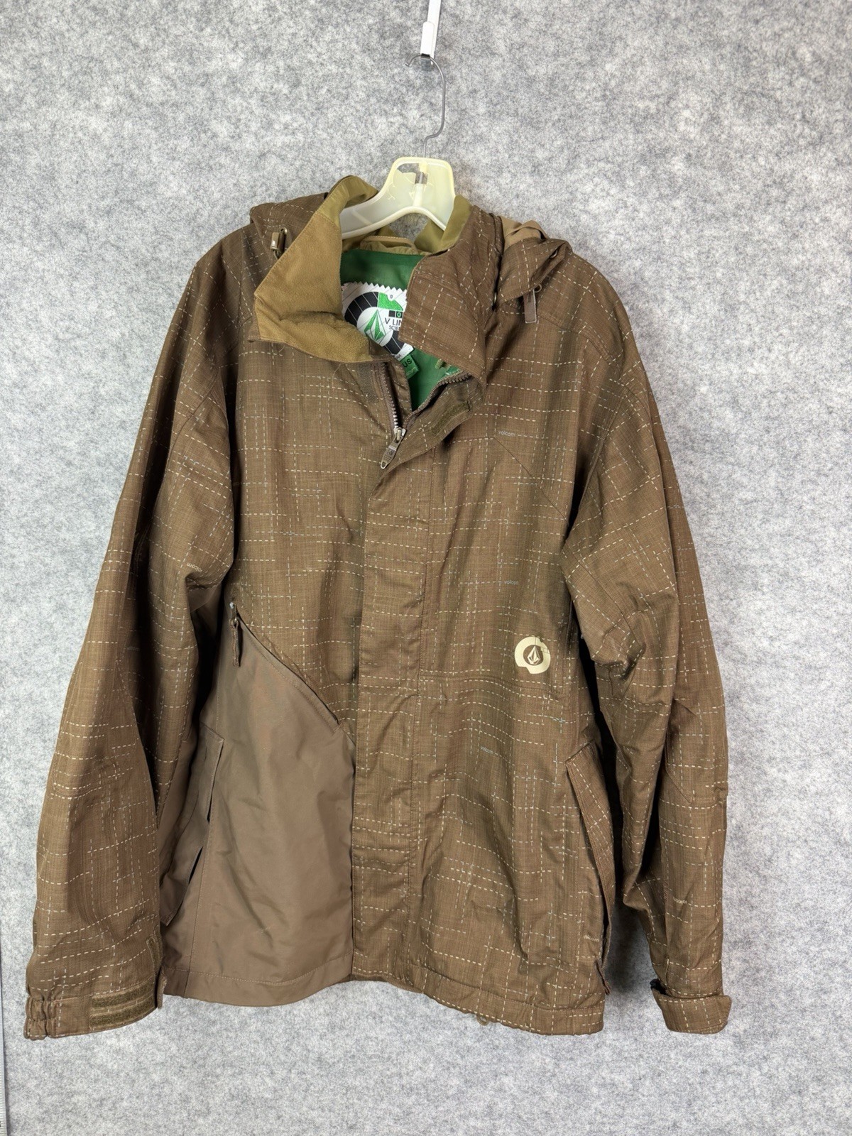 Vintage Volcom V-line Jacket Mens Large Snowboarding 06 5000gm Thermonite Nimbus