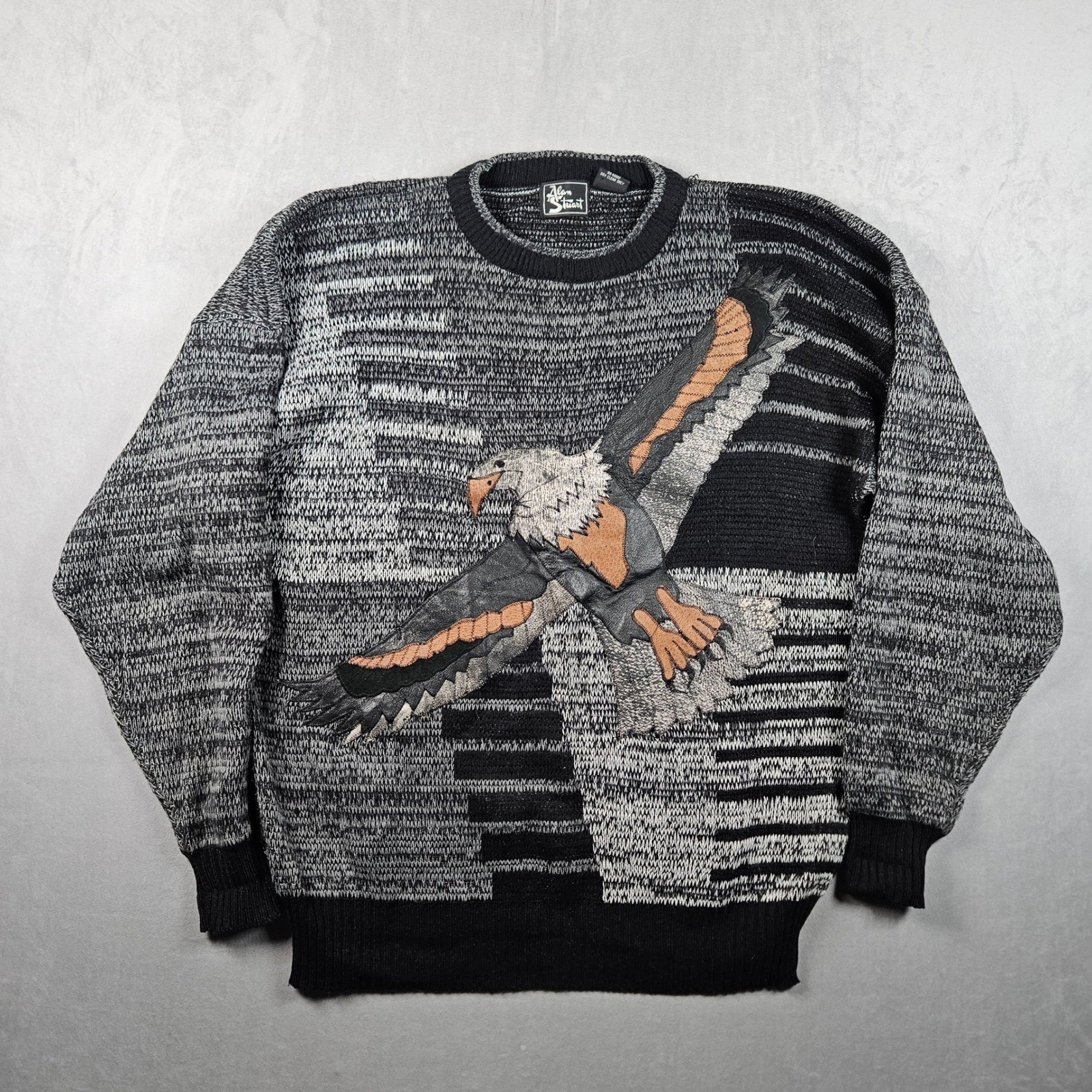 Vintage Bald Eagle Sweater Men XL Gray Graphic Leather Patch Alan Stuart Acrylic