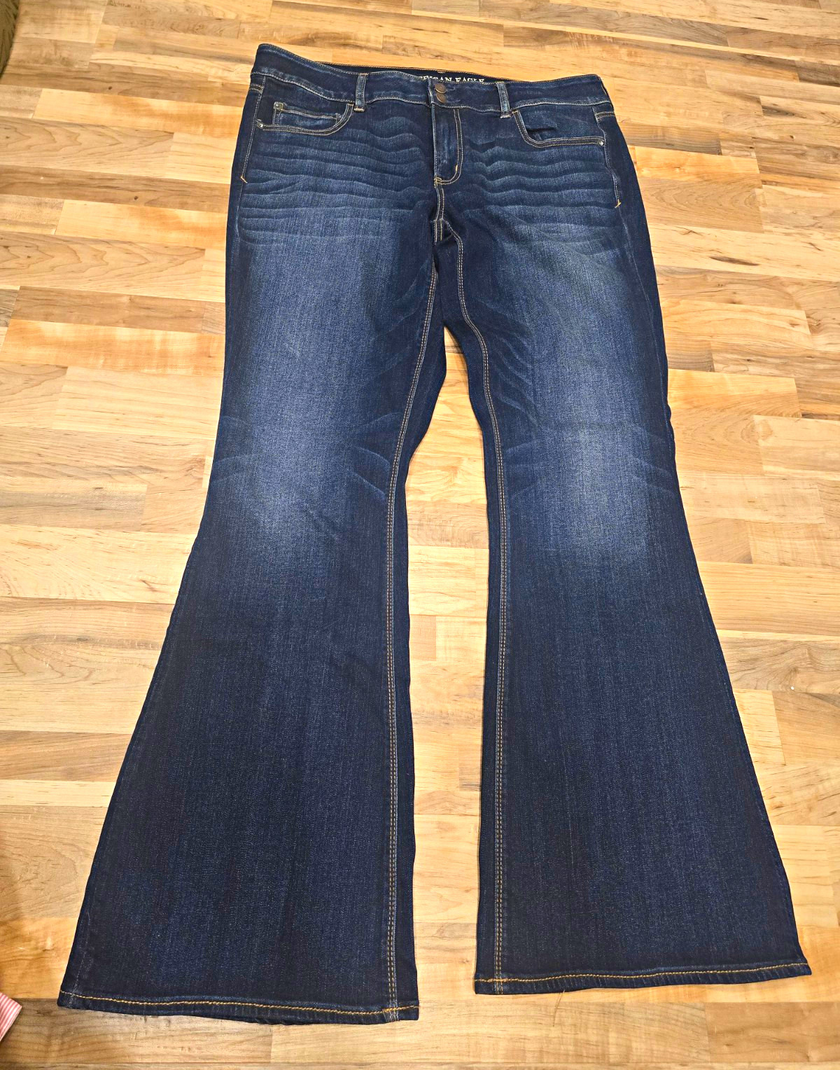 American Eagle Super Stretch X Artist Flare Dark Wash Blue Jeans 18 Plus