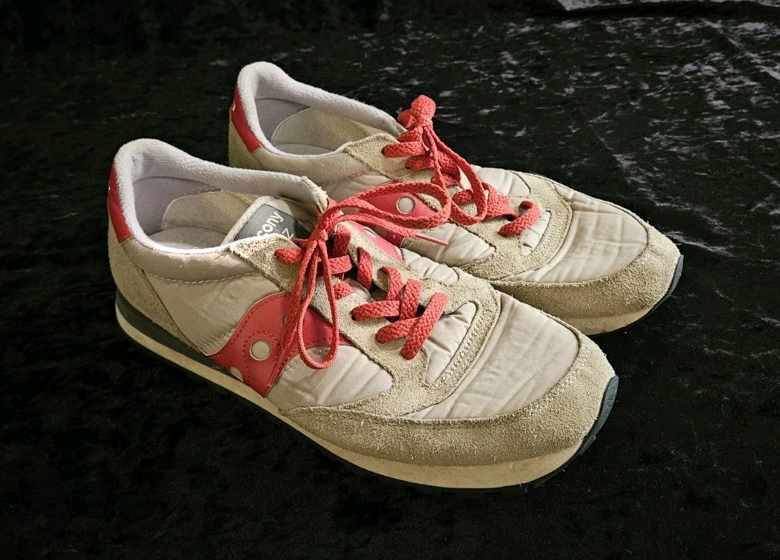 Men\'s Size 11 Saucony Jazz Original Dove/Red