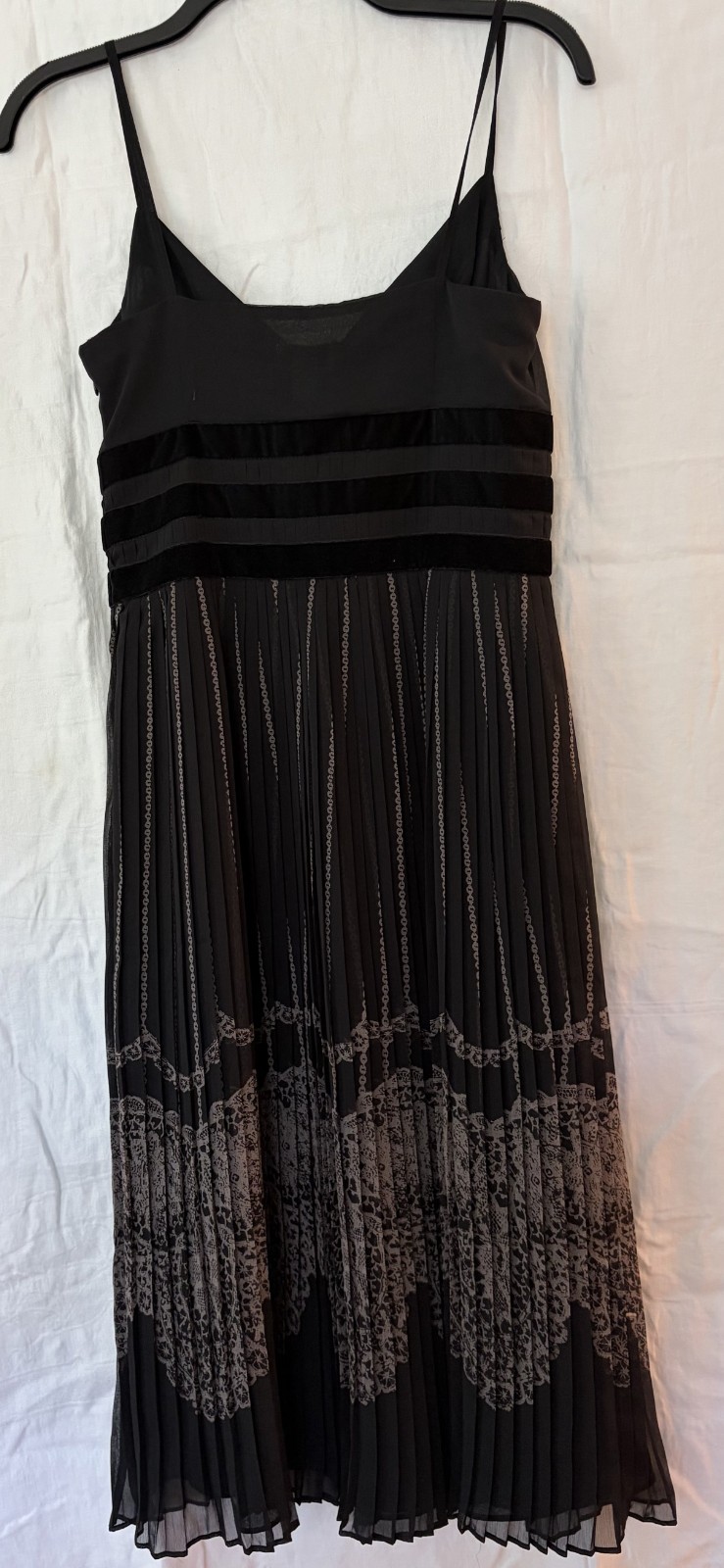NWT Ann Taylor Loft Special Event Black Pleated skirt Dress - size 2