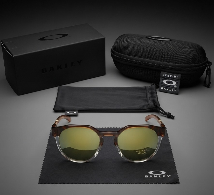 Oakley HSTN Sunglasses Dark Amber Frame Prizm Brown
