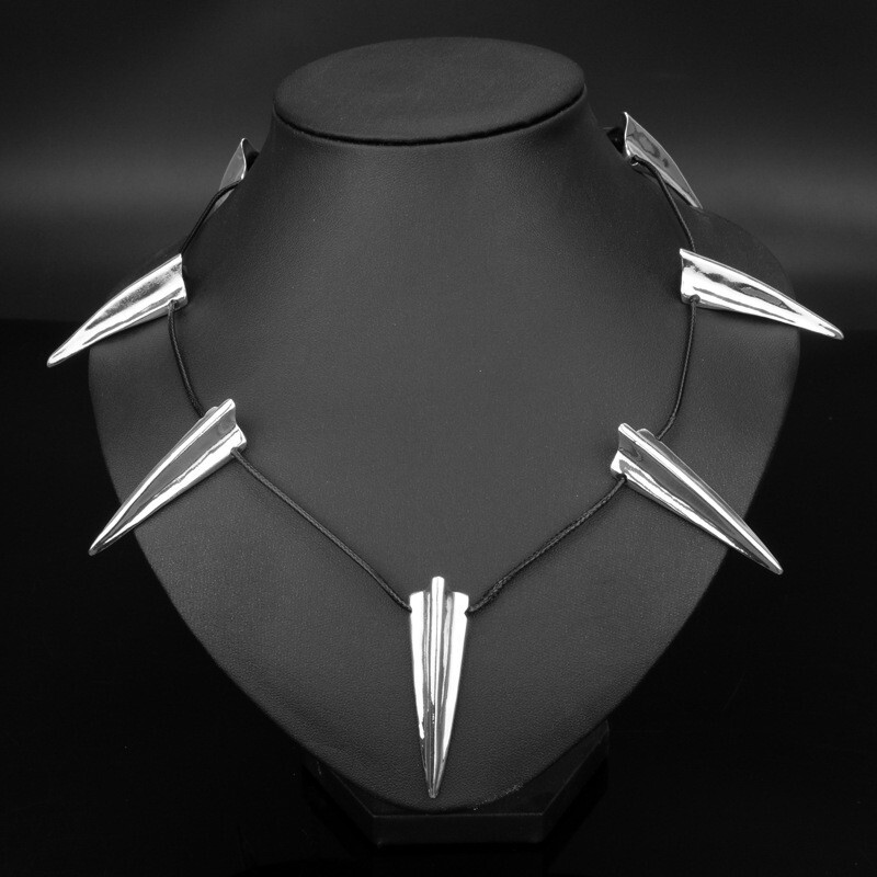 Black Panther Charm Necklace Wakanda King T'Challa Movie Teeth Pendant Costume